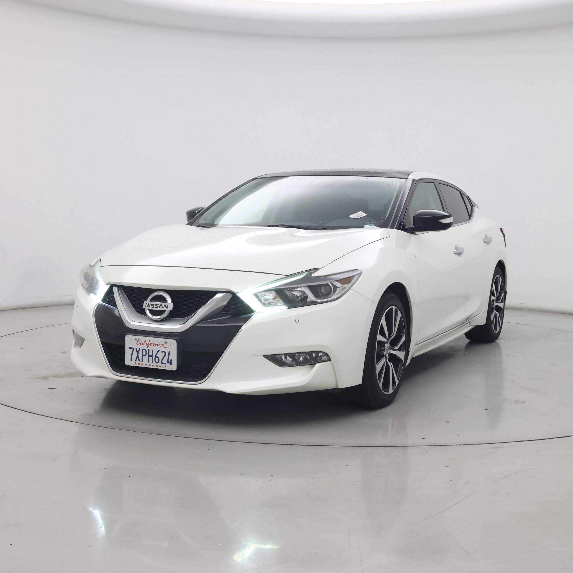Thumbnail: 2017 Nissan Maxima - 4