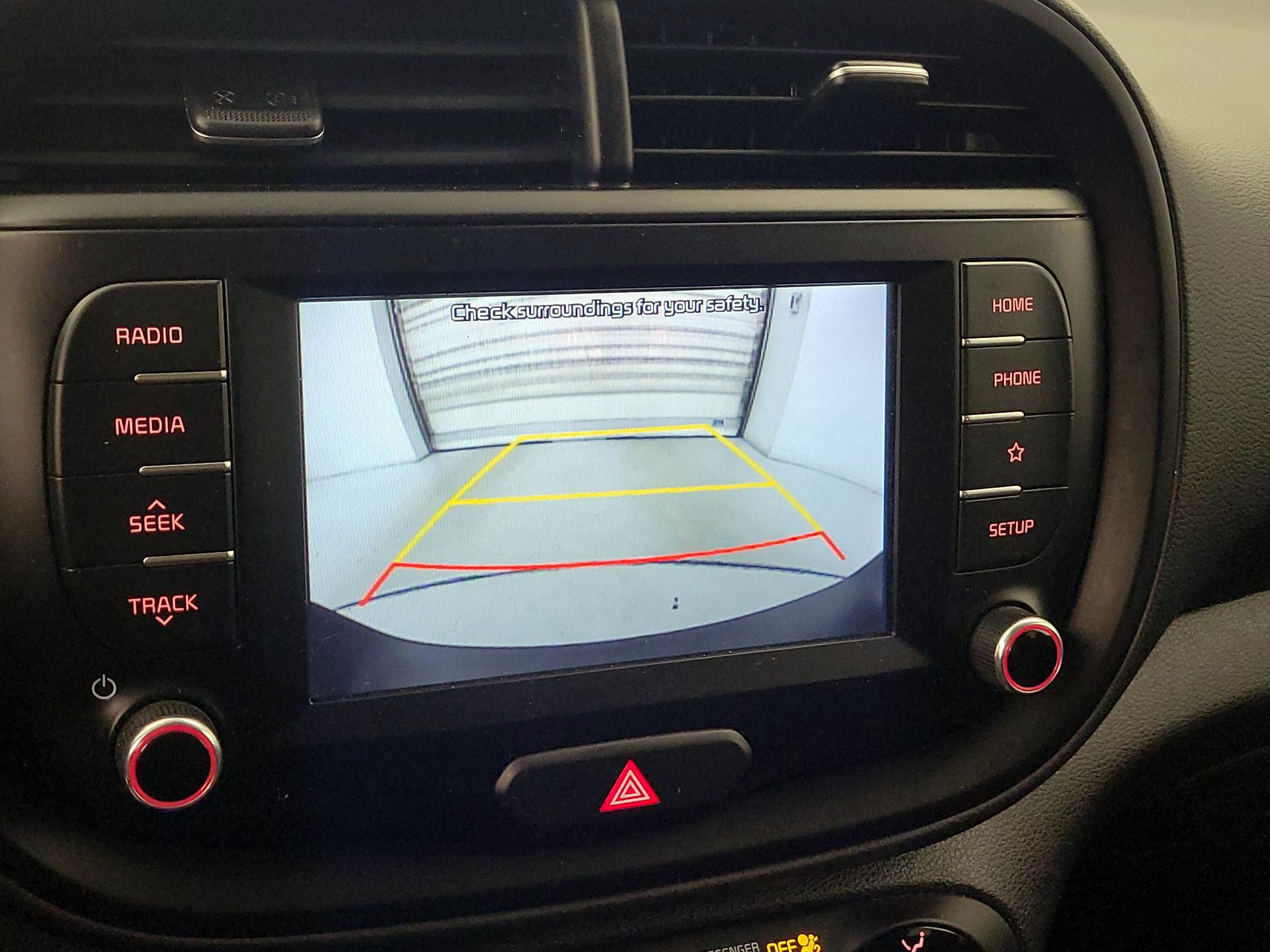 Thumbnail: 2020 Kia Soul - 14