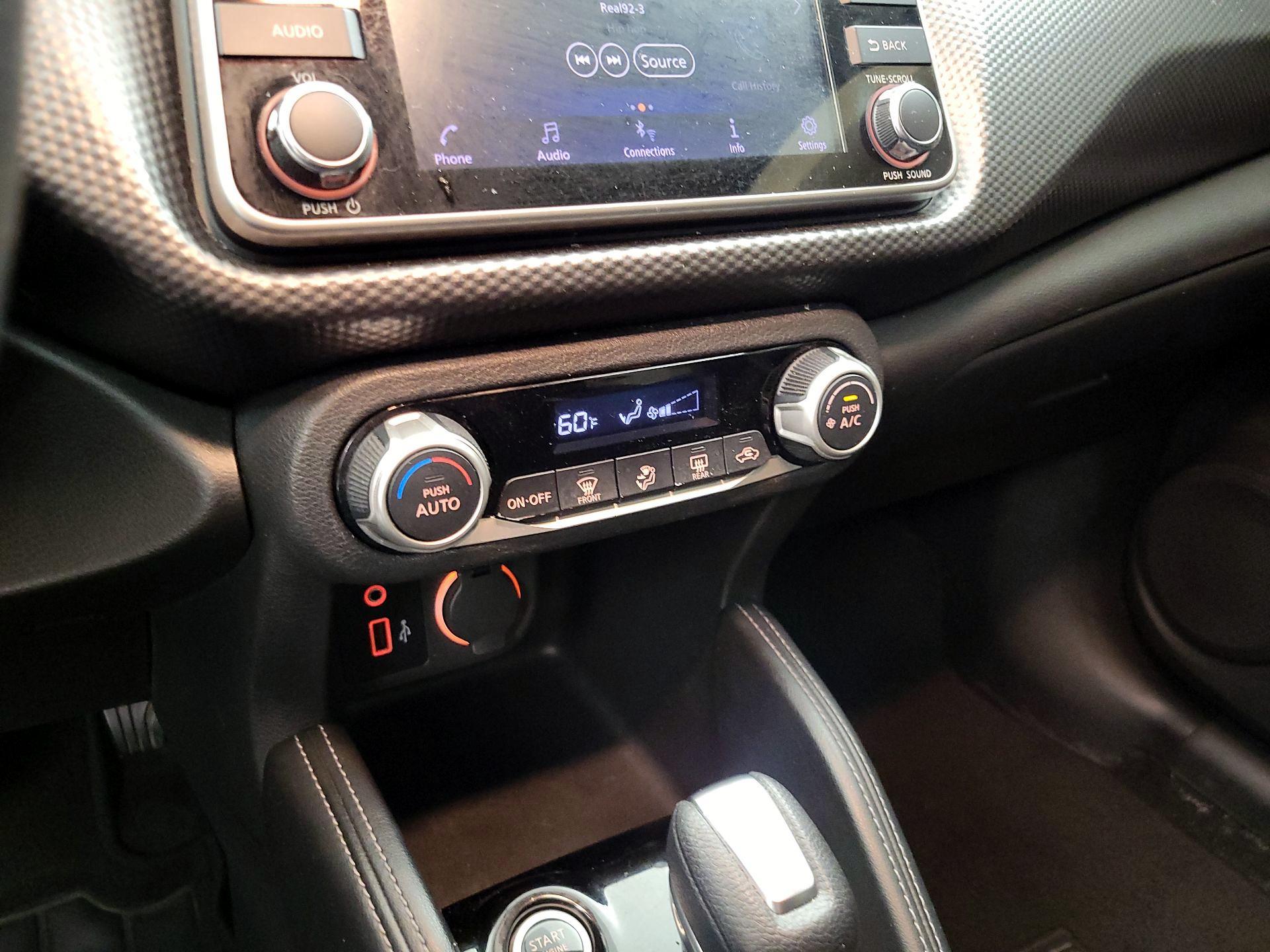 Thumbnail: 2018 Nissan Kicks - 16