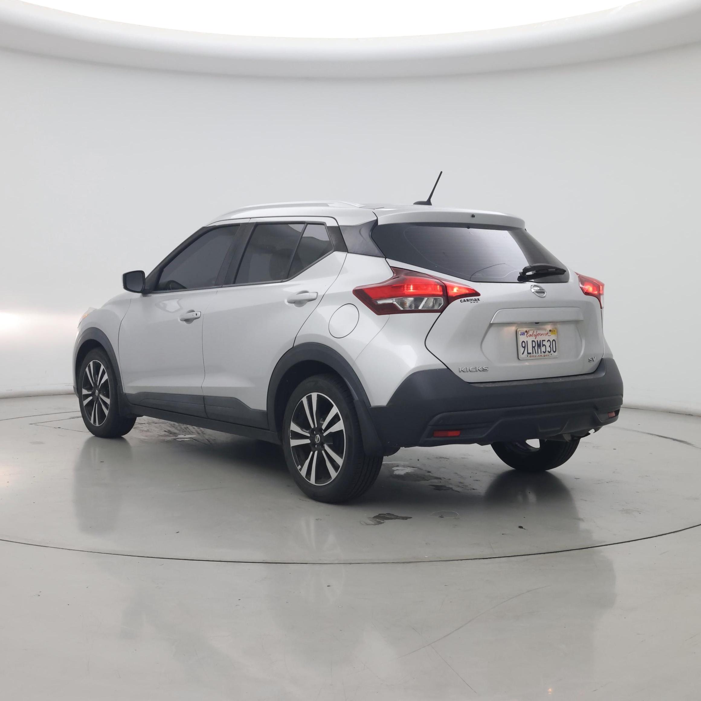 Thumbnail: 2018 Nissan Kicks - 2