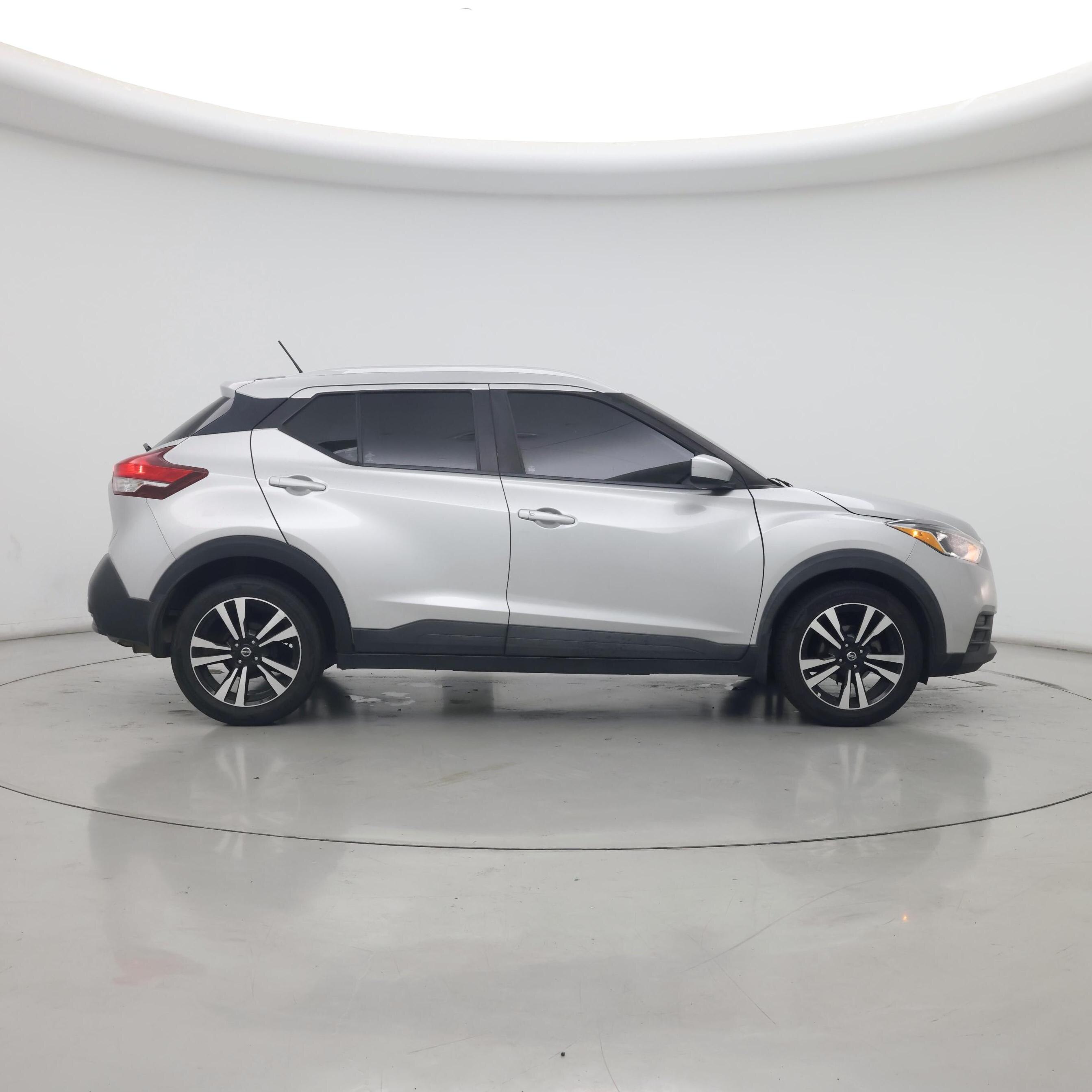Thumbnail: 2018 Nissan Kicks - 7