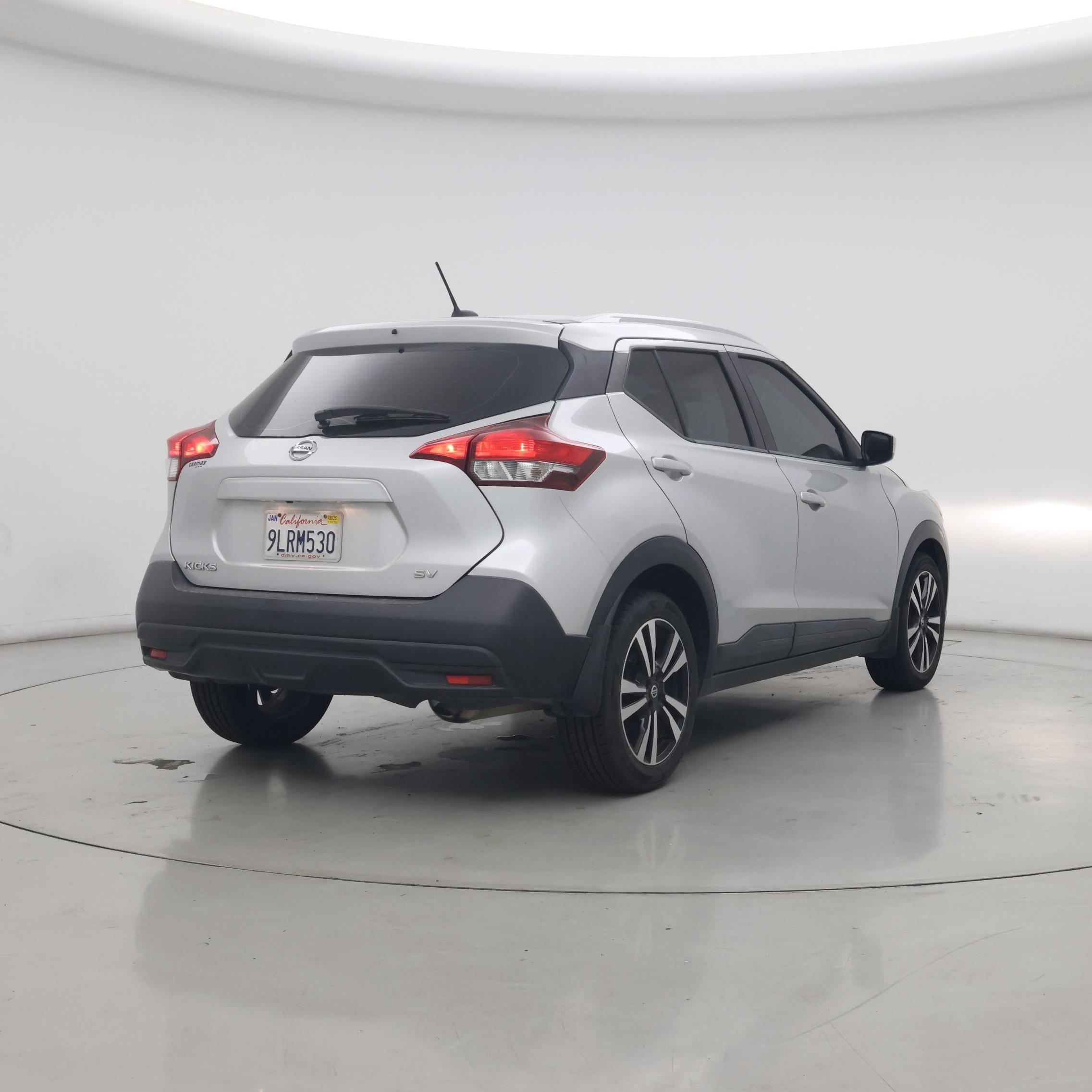 Thumbnail: 2018 Nissan Kicks - 8
