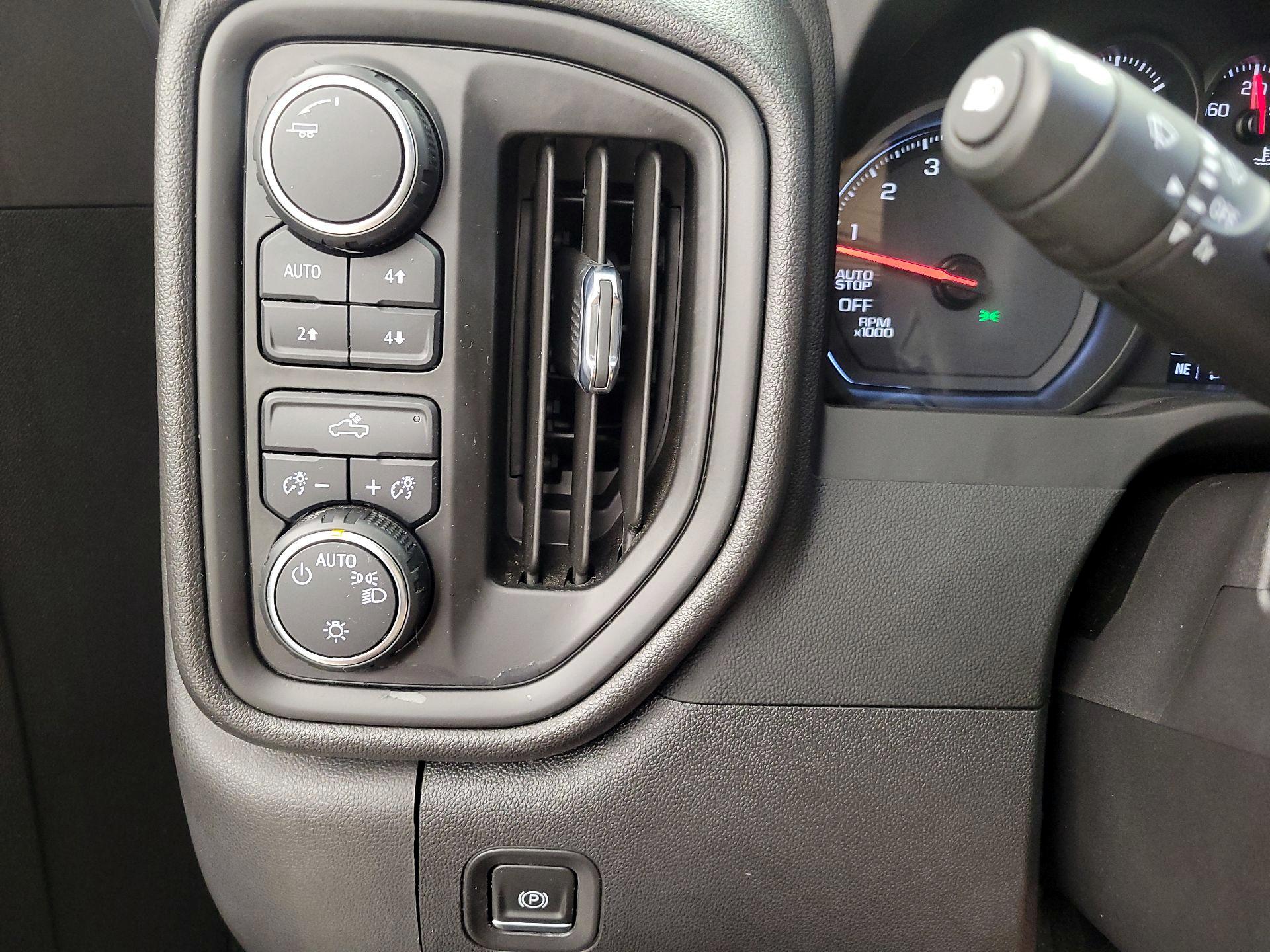 Thumbnail: 2023 Chevrolet Silverado 1500 - 13