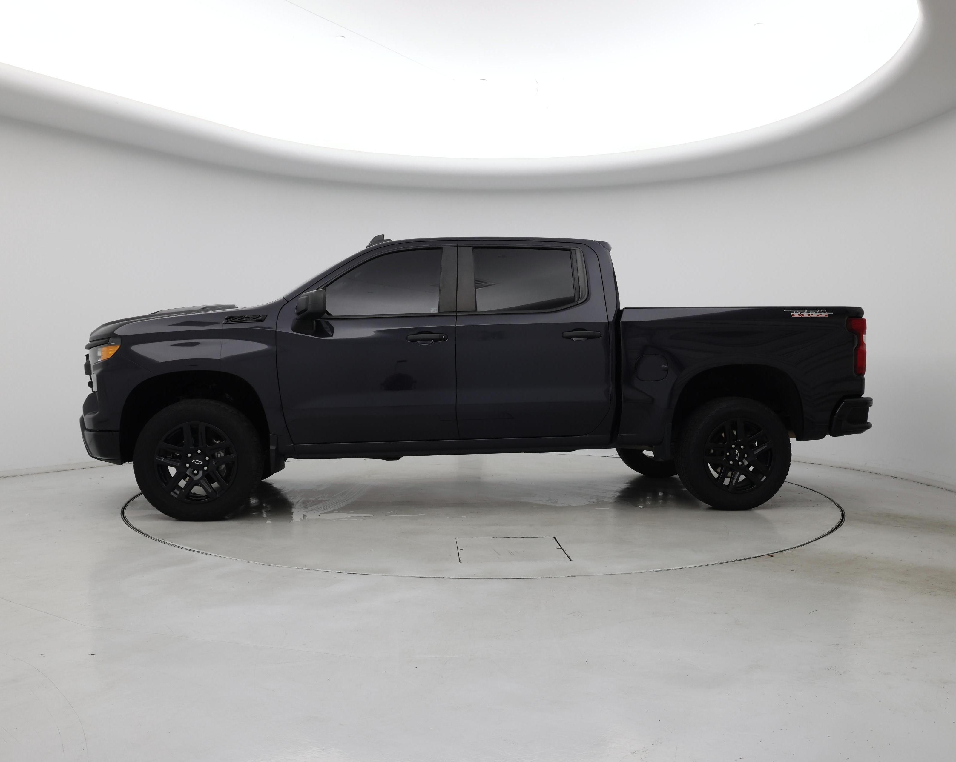 Thumbnail: 2023 Chevrolet Silverado 1500 - 3