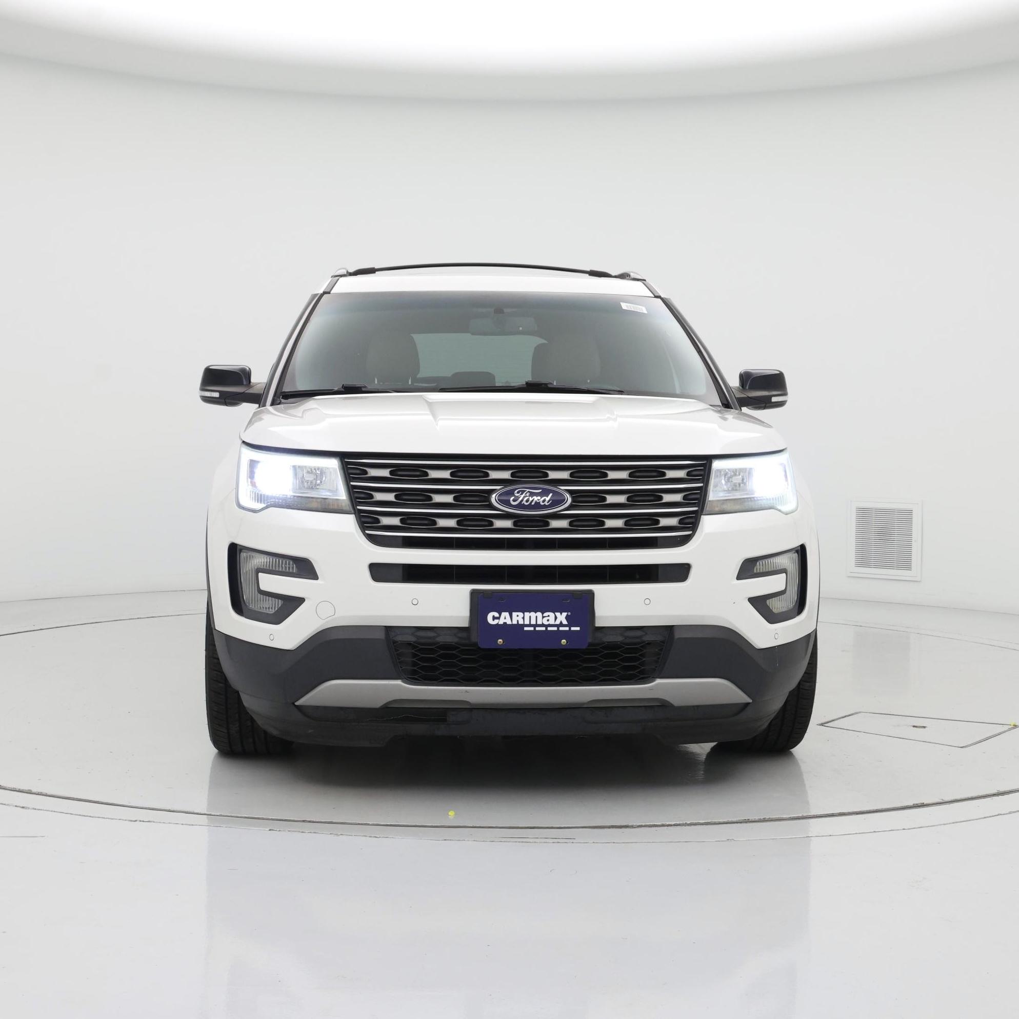 Thumbnail: 2016 Ford Explorer - 5