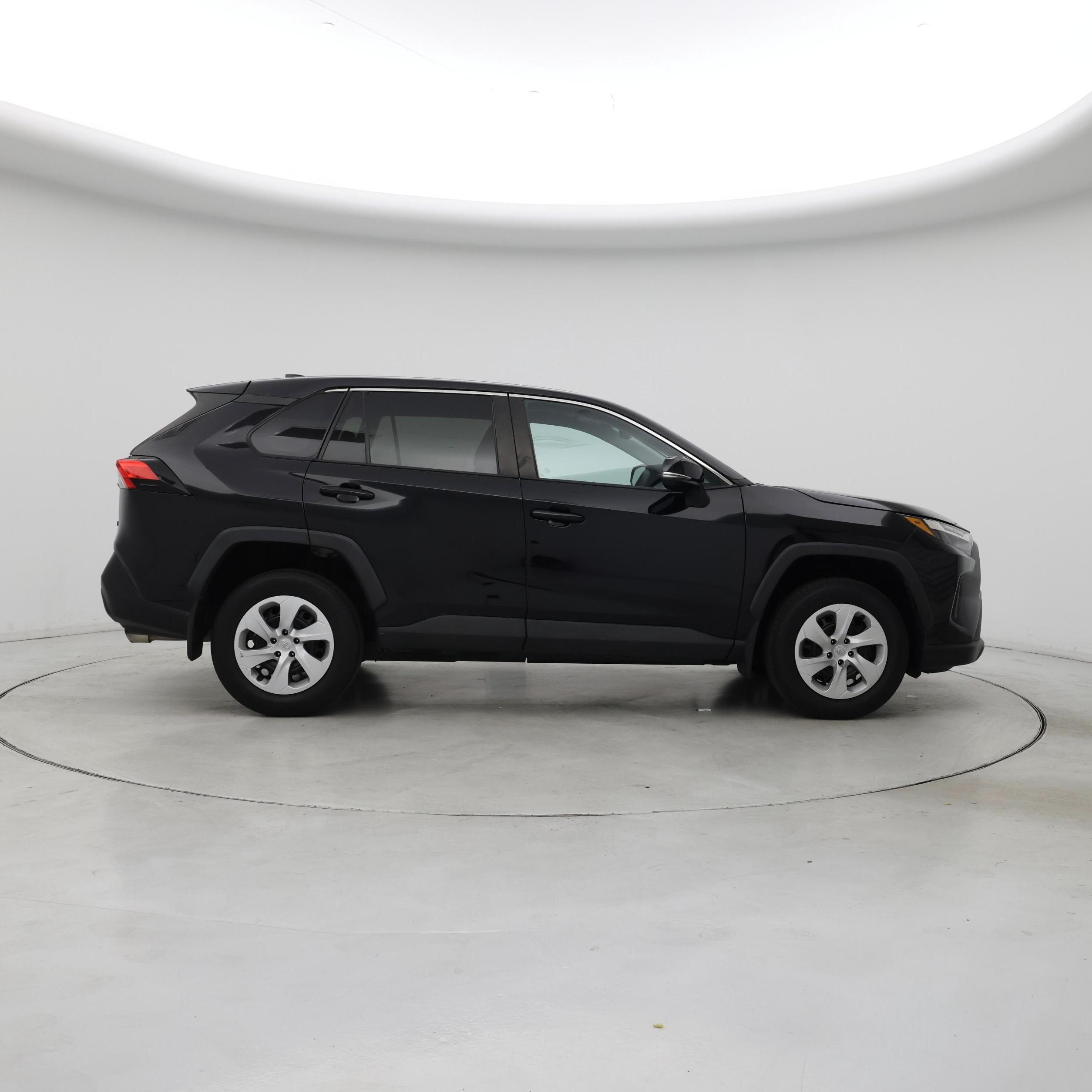 Thumbnail: 2024 Toyota RAV4 - 7