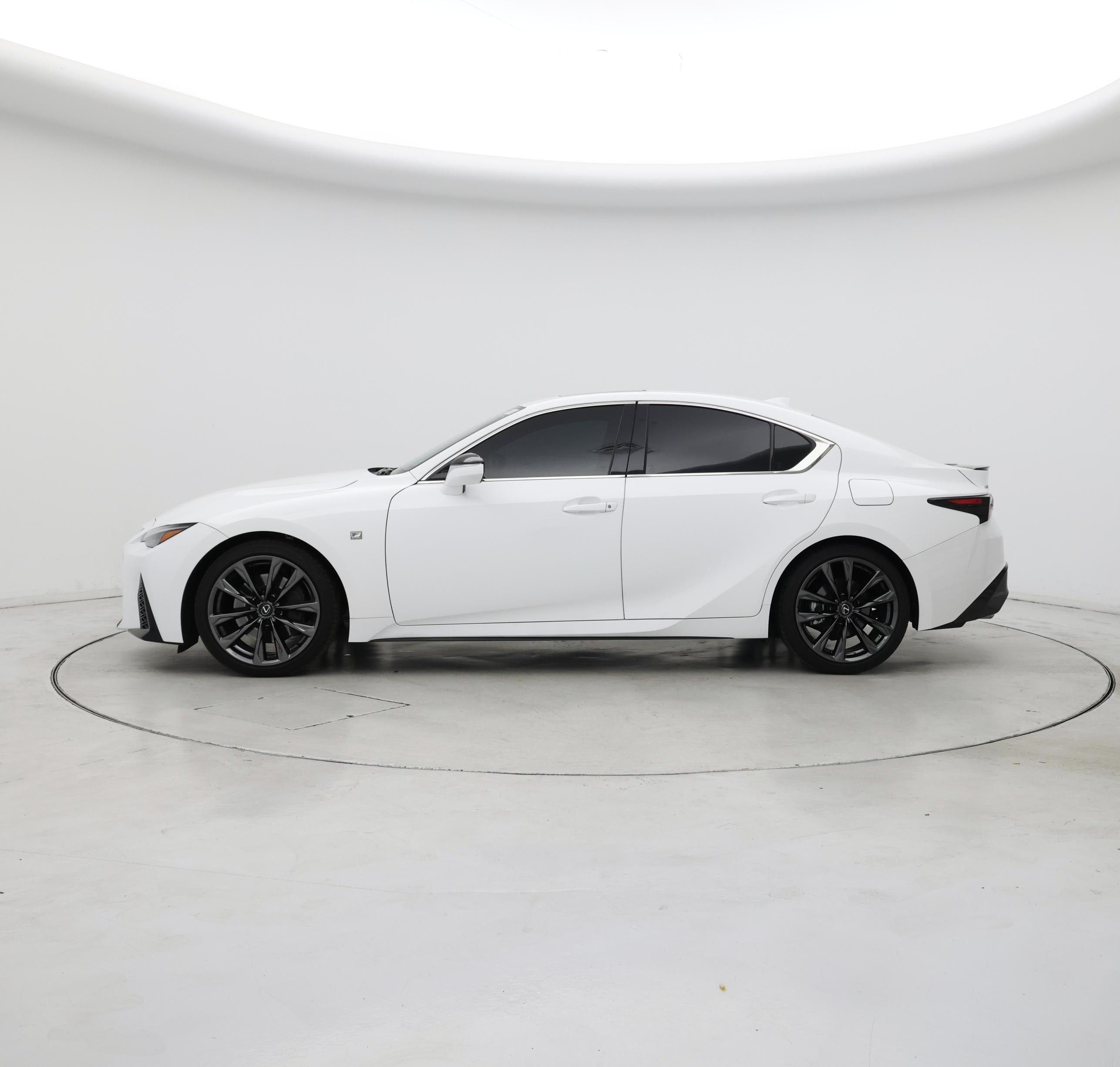 Thumbnail: 2024 Lexus IS - 3