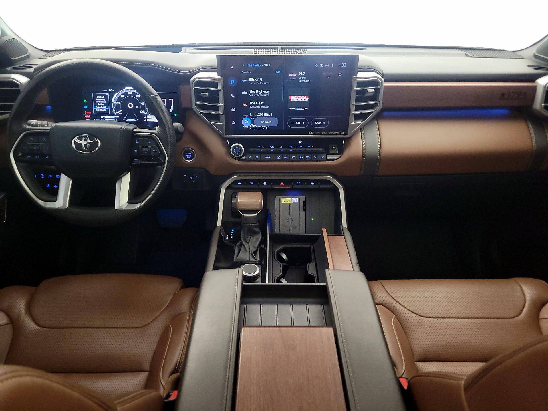 Thumbnail: 2022 Toyota Tundra - 9