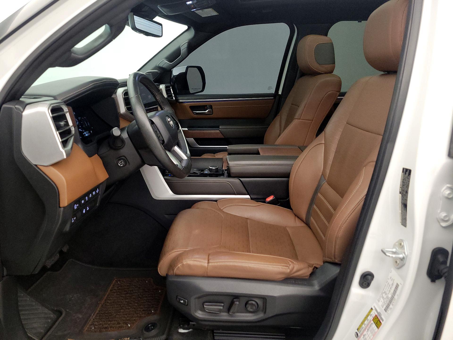 Thumbnail: 2022 Toyota Tundra - 11