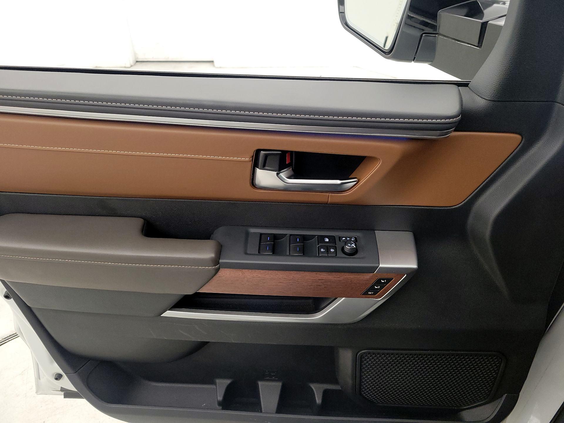 Thumbnail: 2022 Toyota Tundra - 12