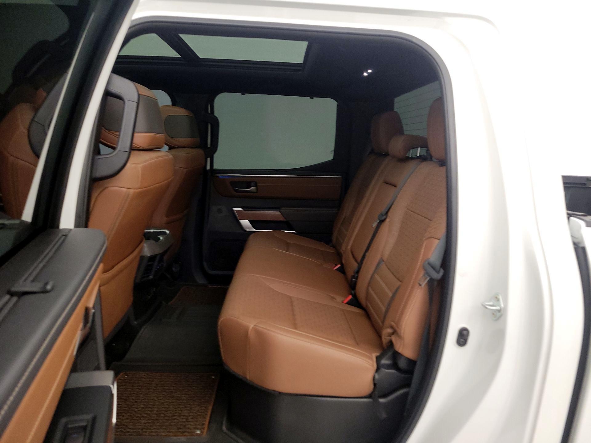 Thumbnail: 2022 Toyota Tundra - 20