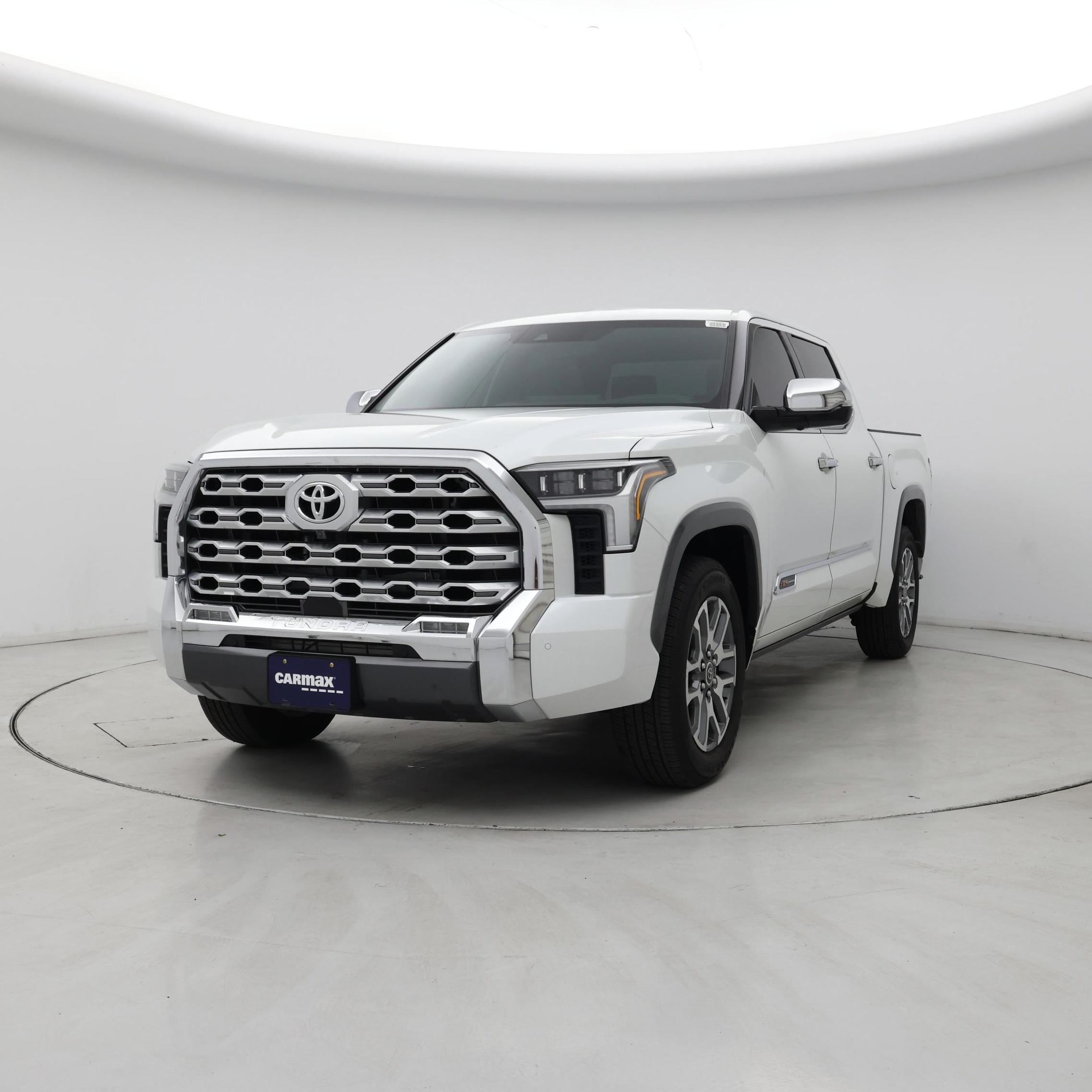 Thumbnail: 2022 Toyota Tundra - 4