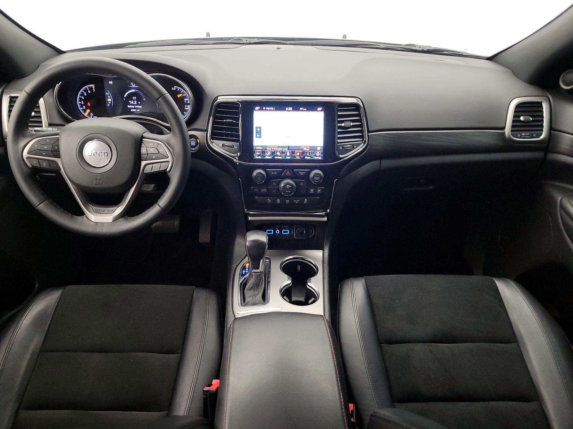 Thumbnail: 2021 Jeep Grand Cherokee - 9