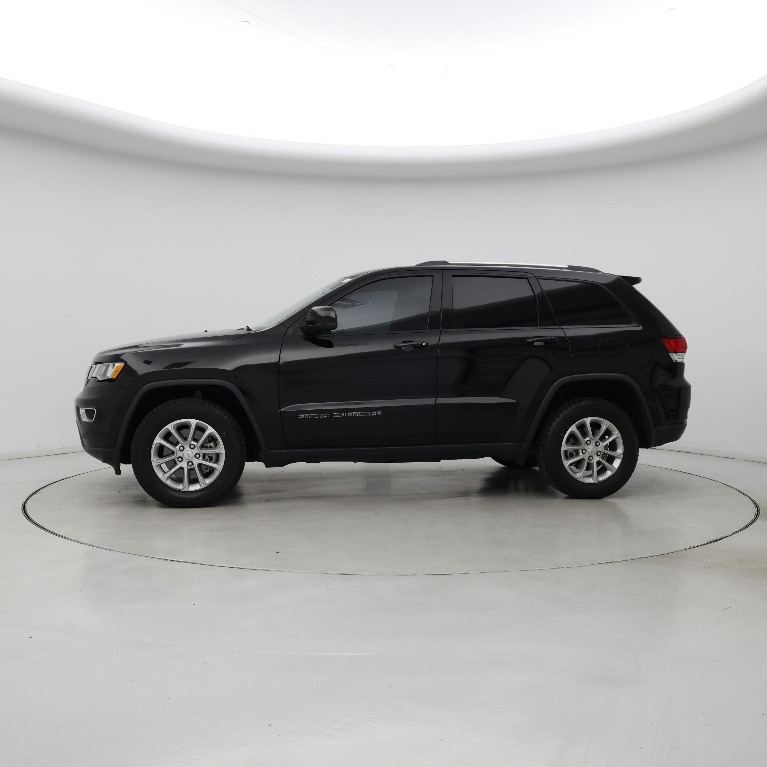 Thumbnail: 2021 Jeep Grand Cherokee - 3