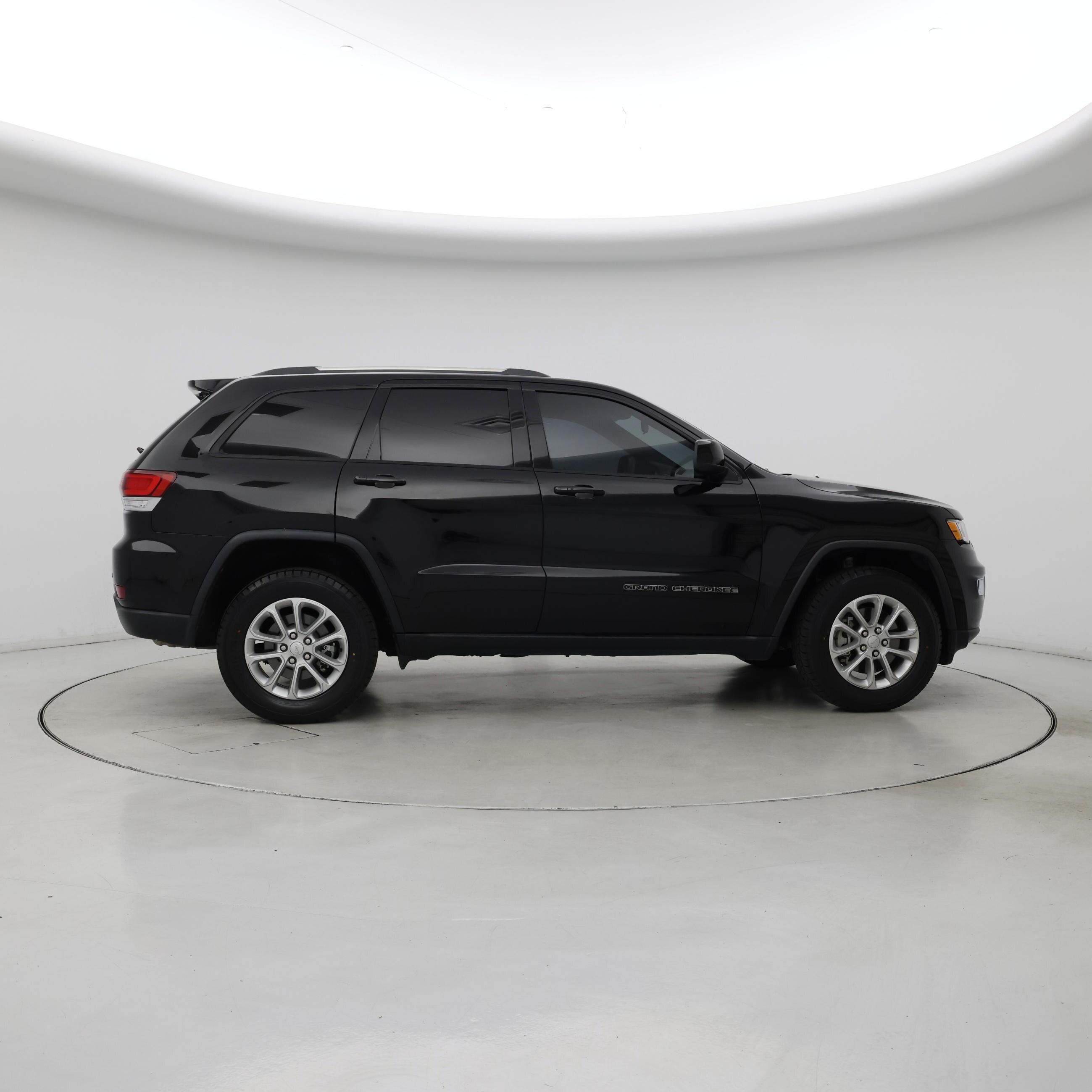 Thumbnail: 2021 Jeep Grand Cherokee - 7