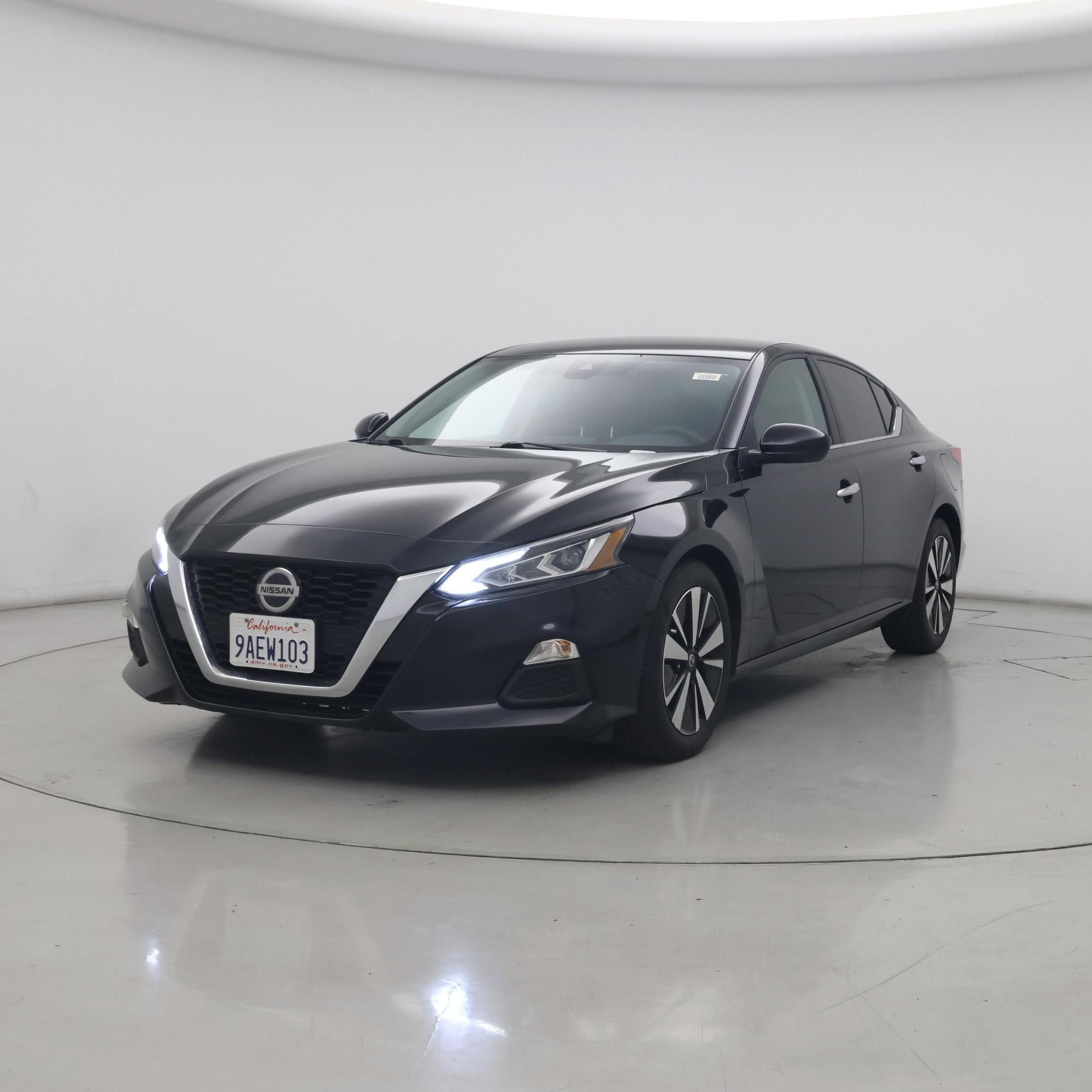 Thumbnail: 2022 Nissan Altima - 4