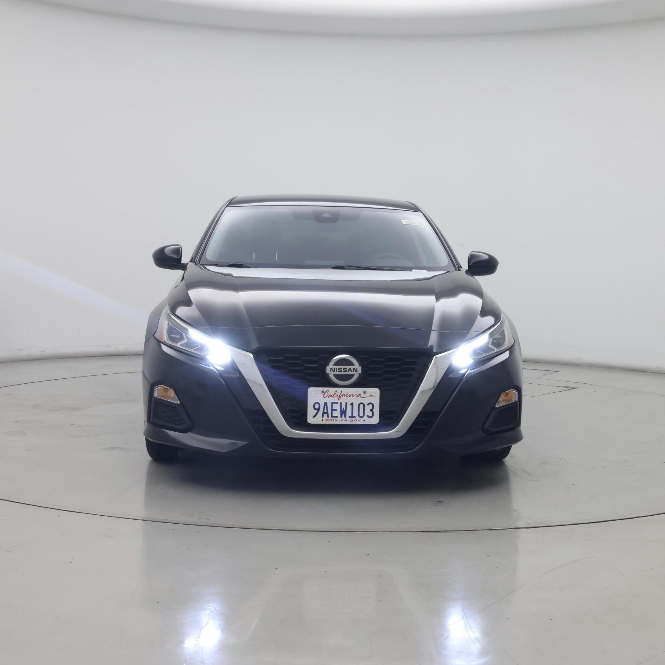 Thumbnail: 2022 Nissan Altima - 5