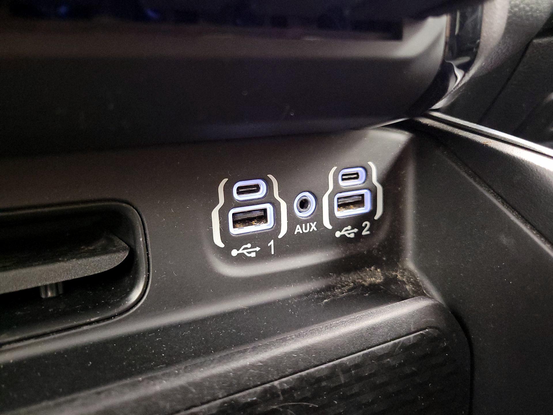 Thumbnail: 2021 RAM 1500 - 19
