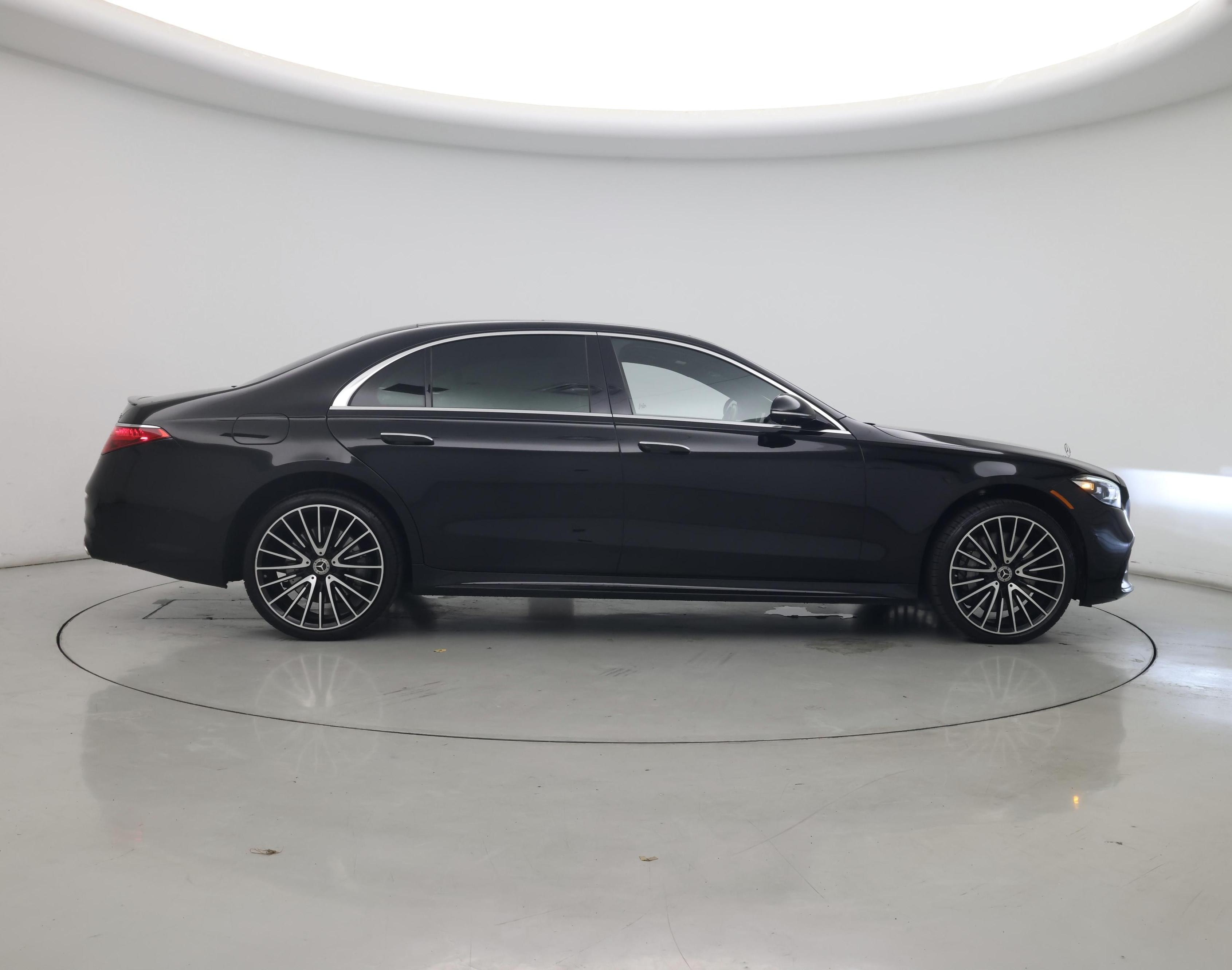 Thumbnail: 2021 Mercedes-Benz S-Class - 7