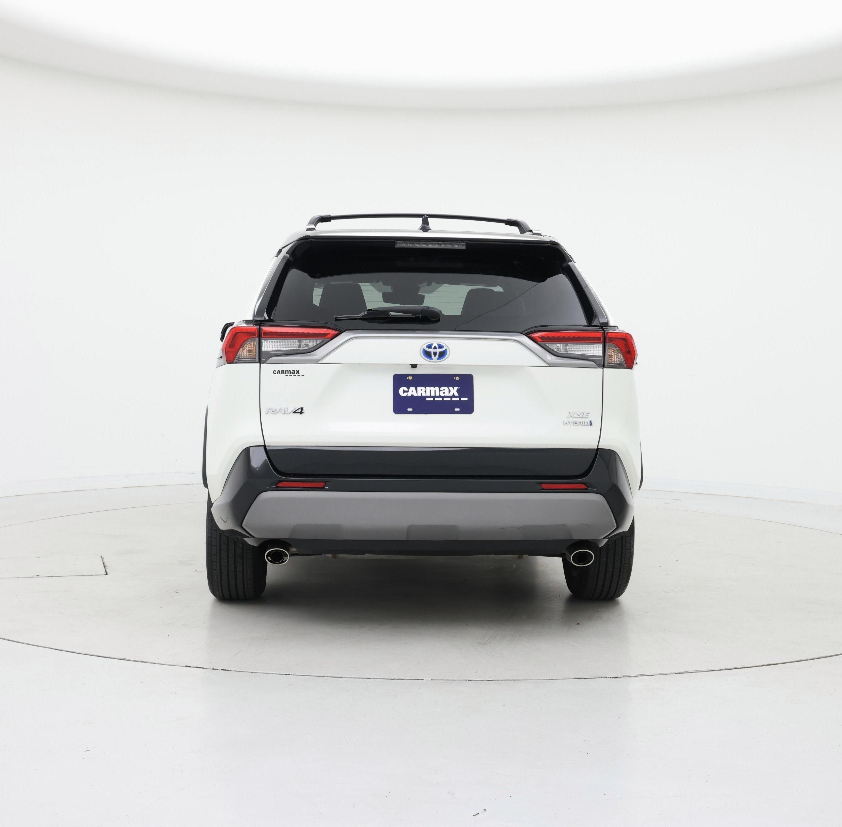 Thumbnail: 2021 Toyota RAV4 - 6