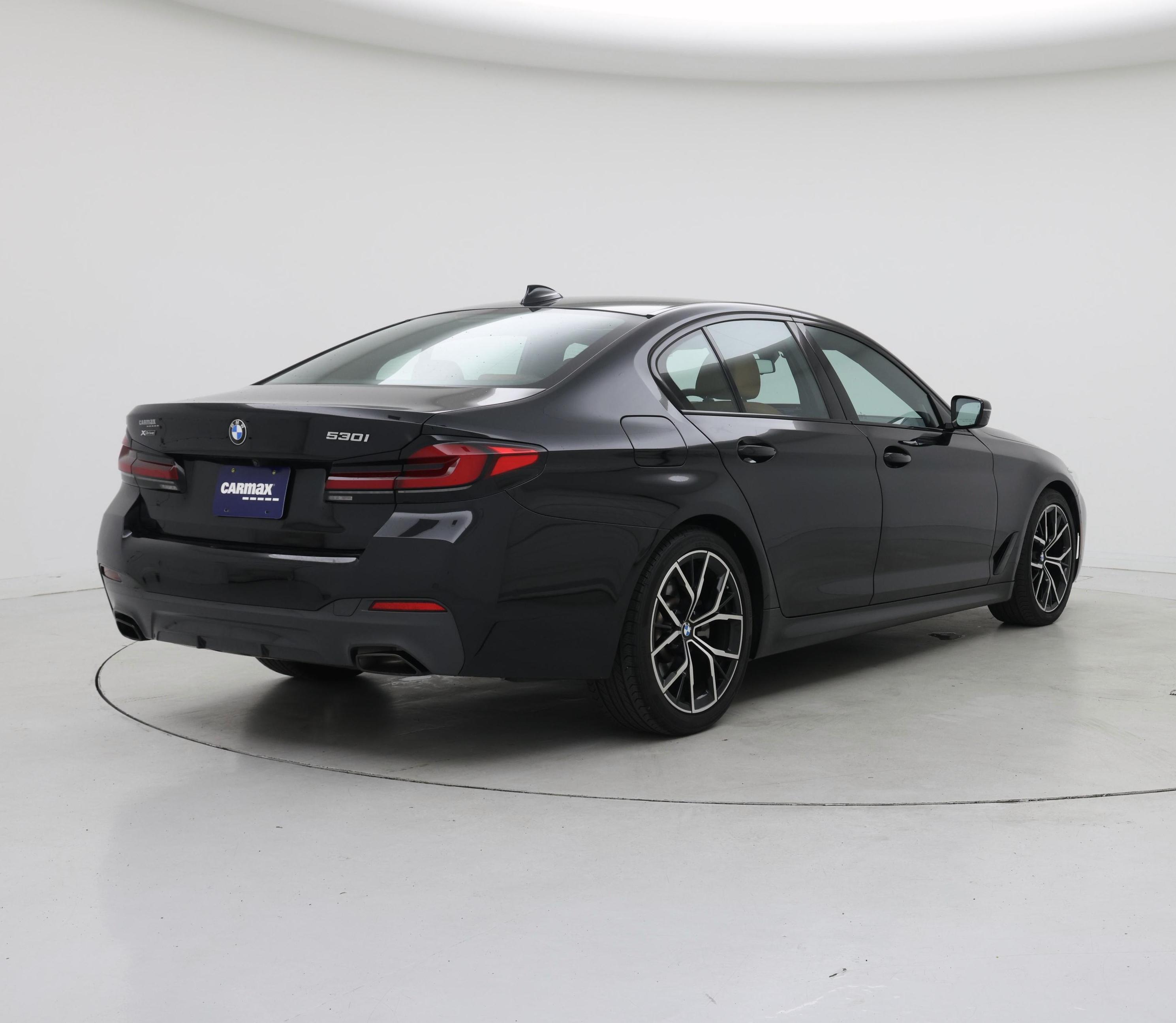 Thumbnail: 2022 BMW 5 Series - 8