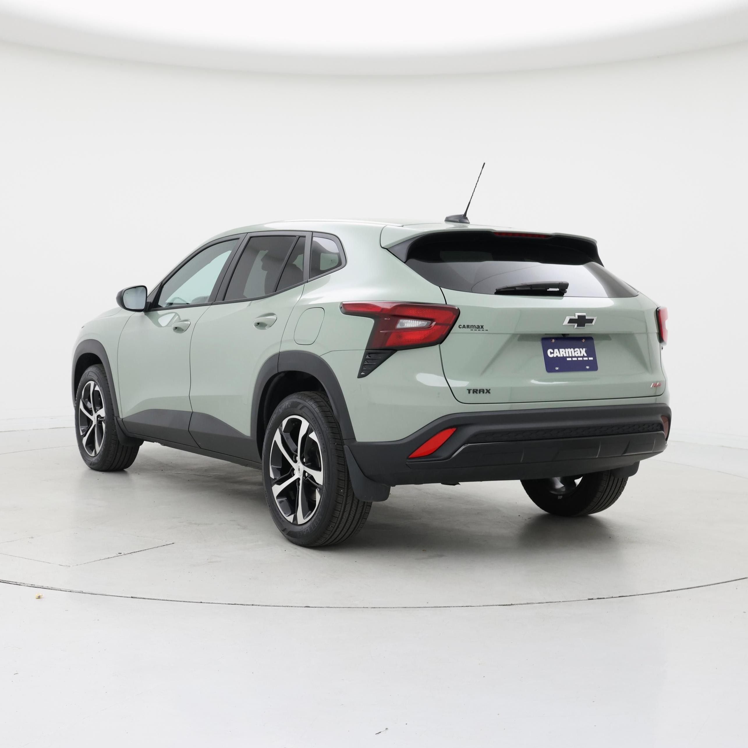 Thumbnail: 2024 Chevrolet Trax - 2