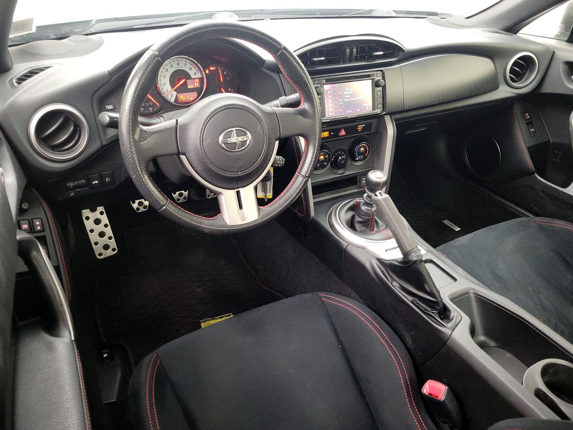 Thumbnail: 2014 Scion FR-S - 9