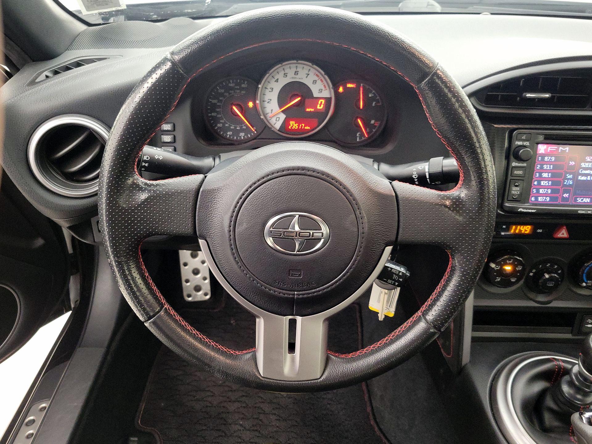 Thumbnail: 2014 Scion FR-S - 10