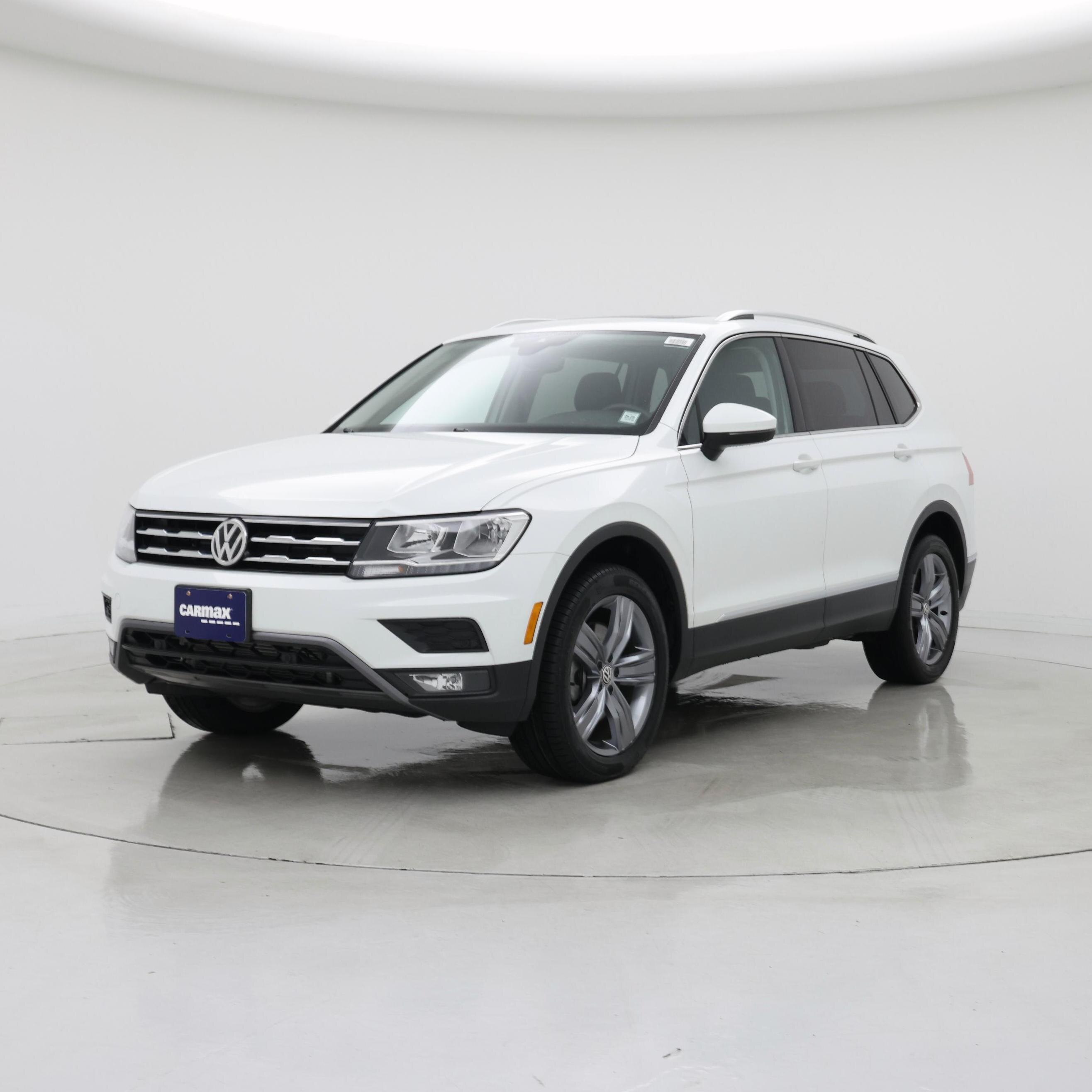 Thumbnail: 2020 Volkswagen Tiguan - 4