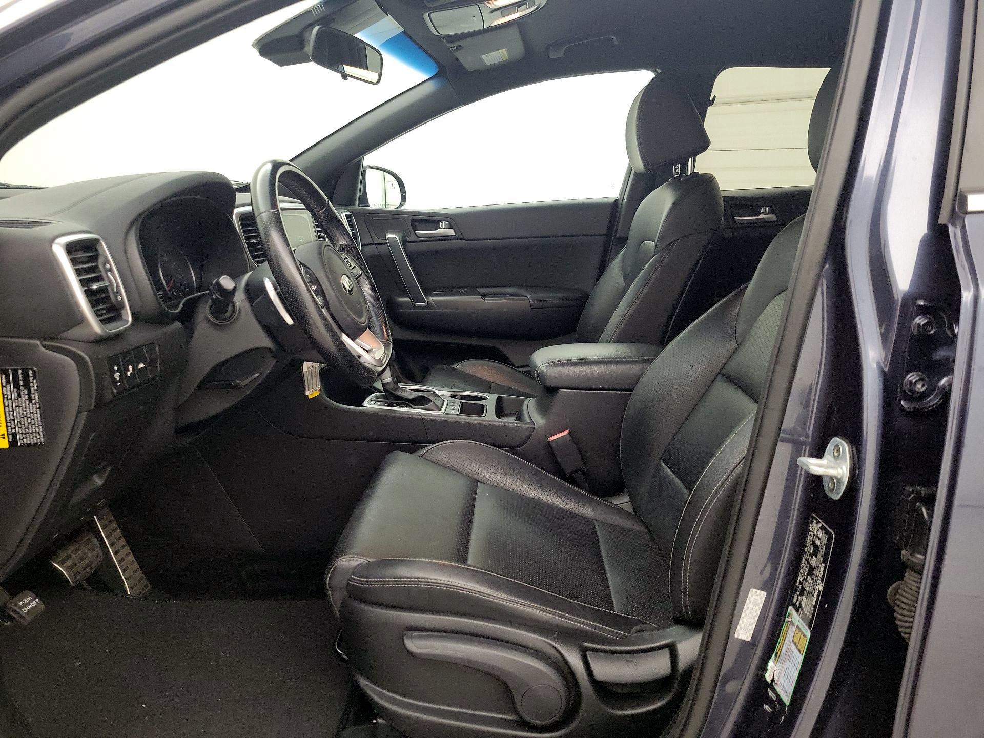 Thumbnail: 2020 Kia Sportage - 11