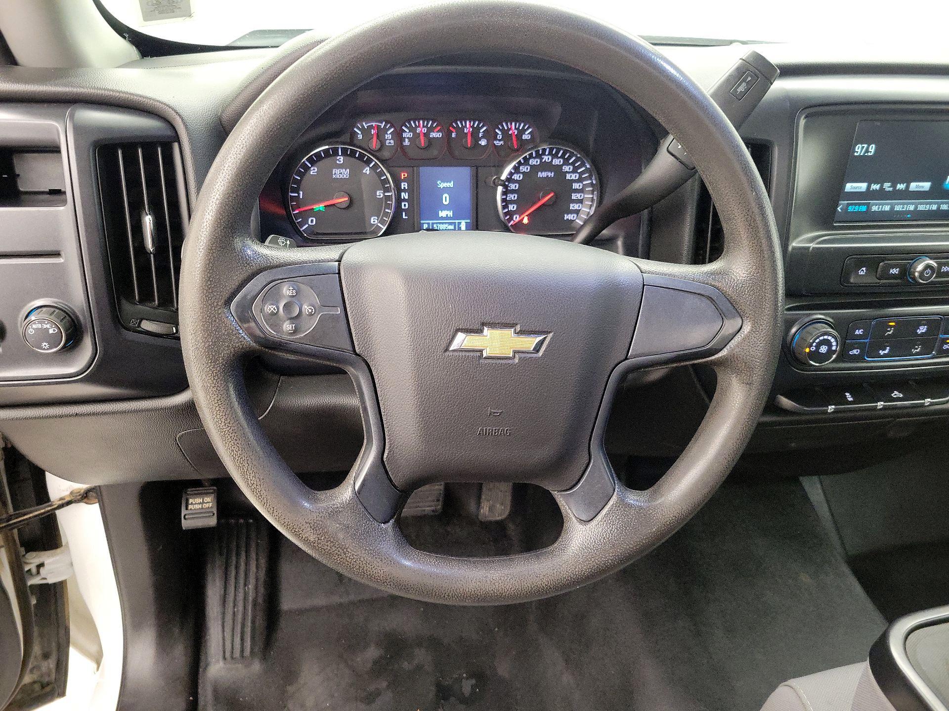 Thumbnail: 2018 Chevrolet Silverado 1500 - 10