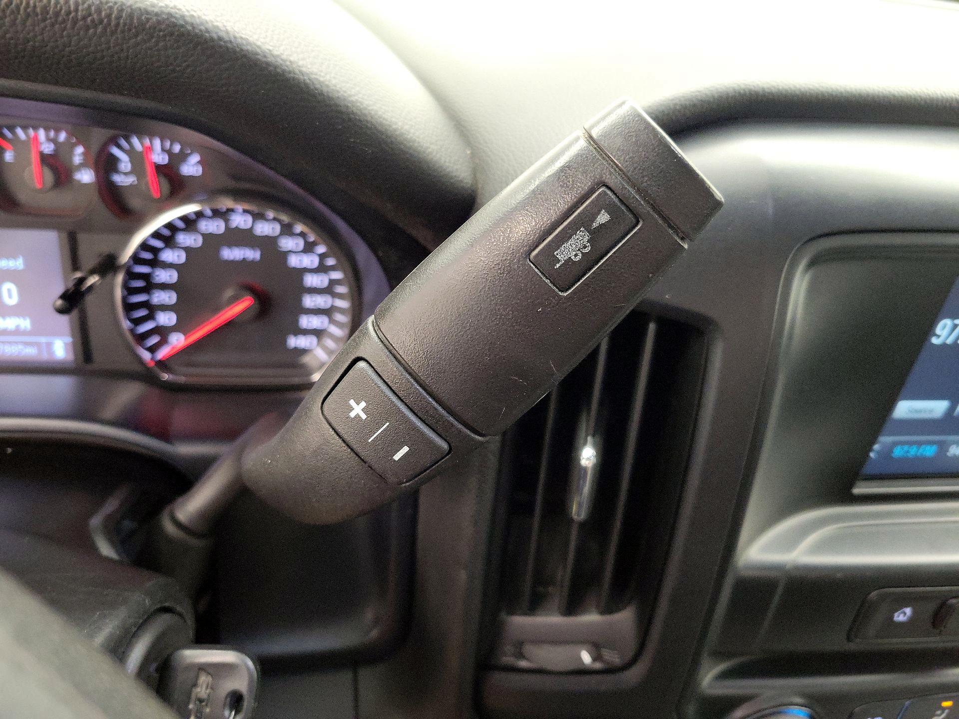 Thumbnail: 2018 Chevrolet Silverado 1500 - 17