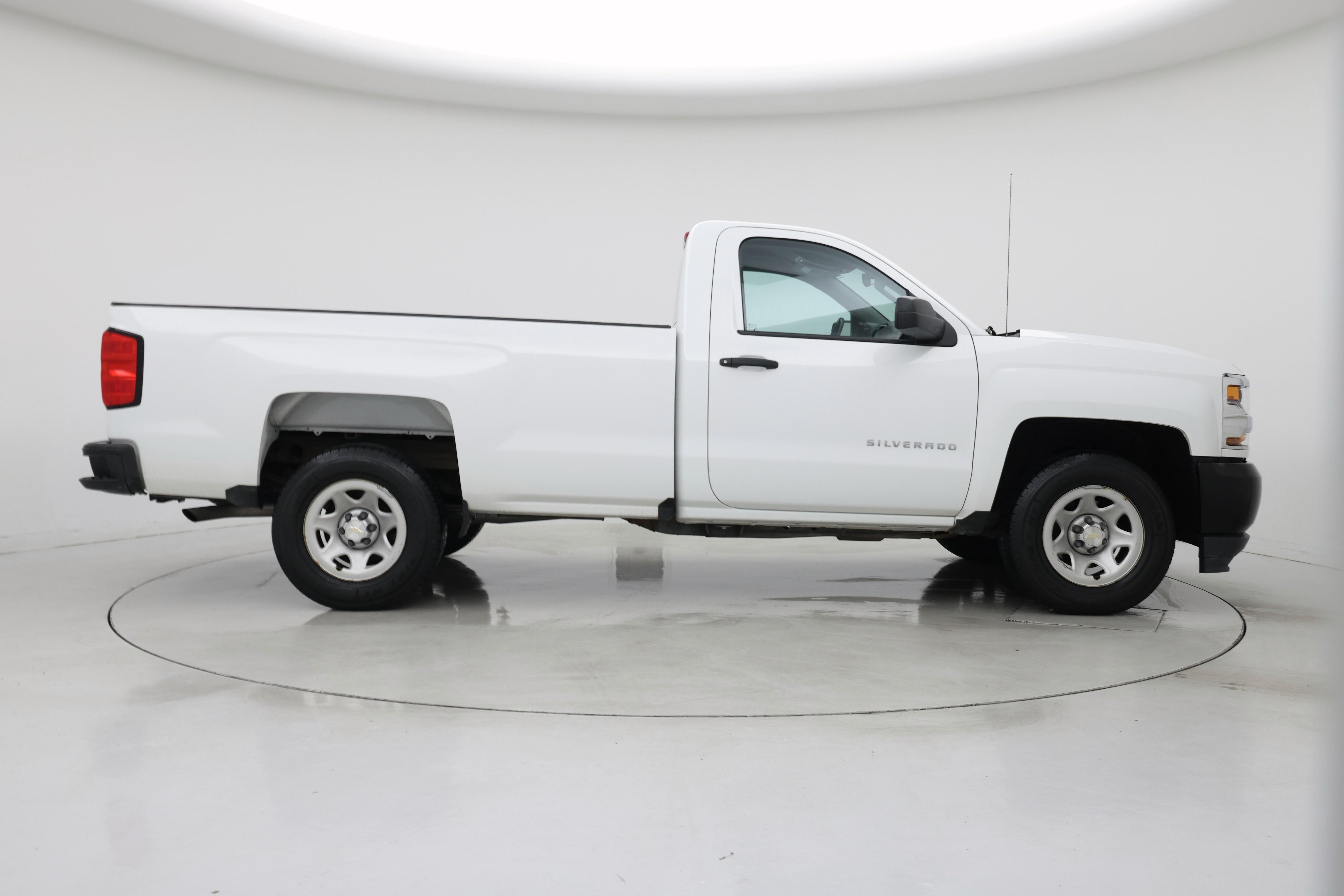 Thumbnail: 2018 Chevrolet Silverado 1500 - 7
