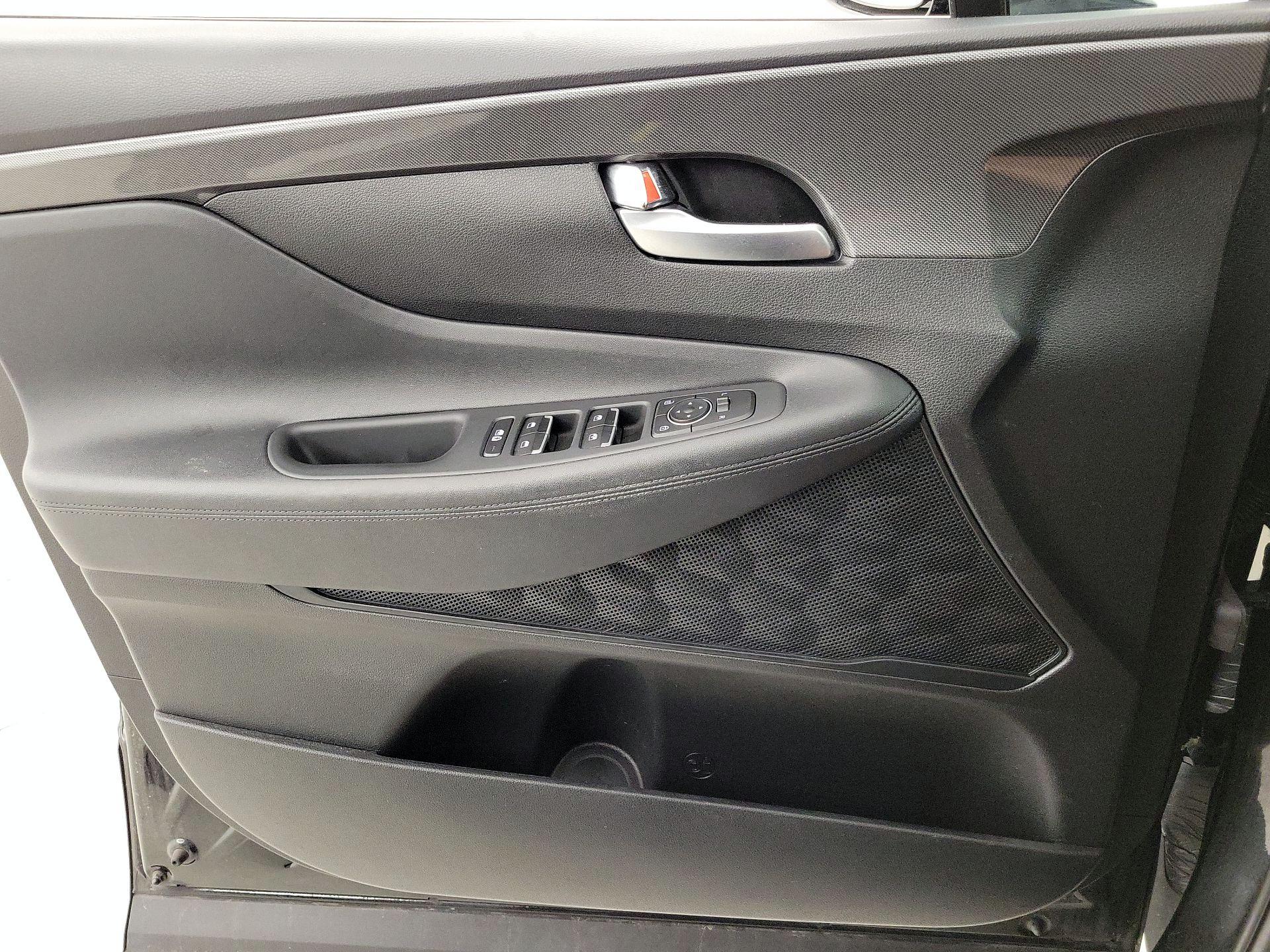 Thumbnail: 2021 Hyundai Santa Fe - 12