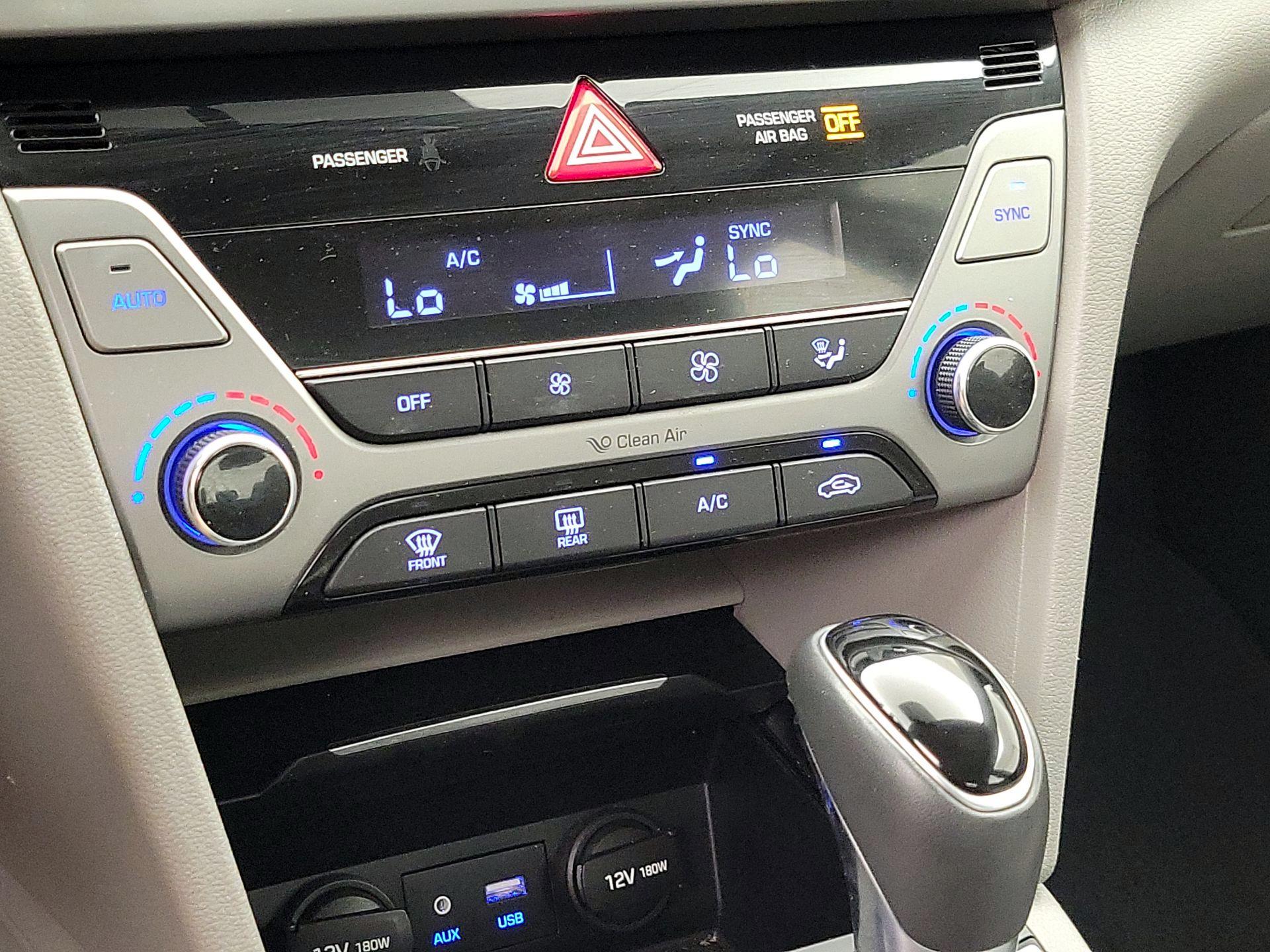Thumbnail: 2017 Hyundai Elantra - 16