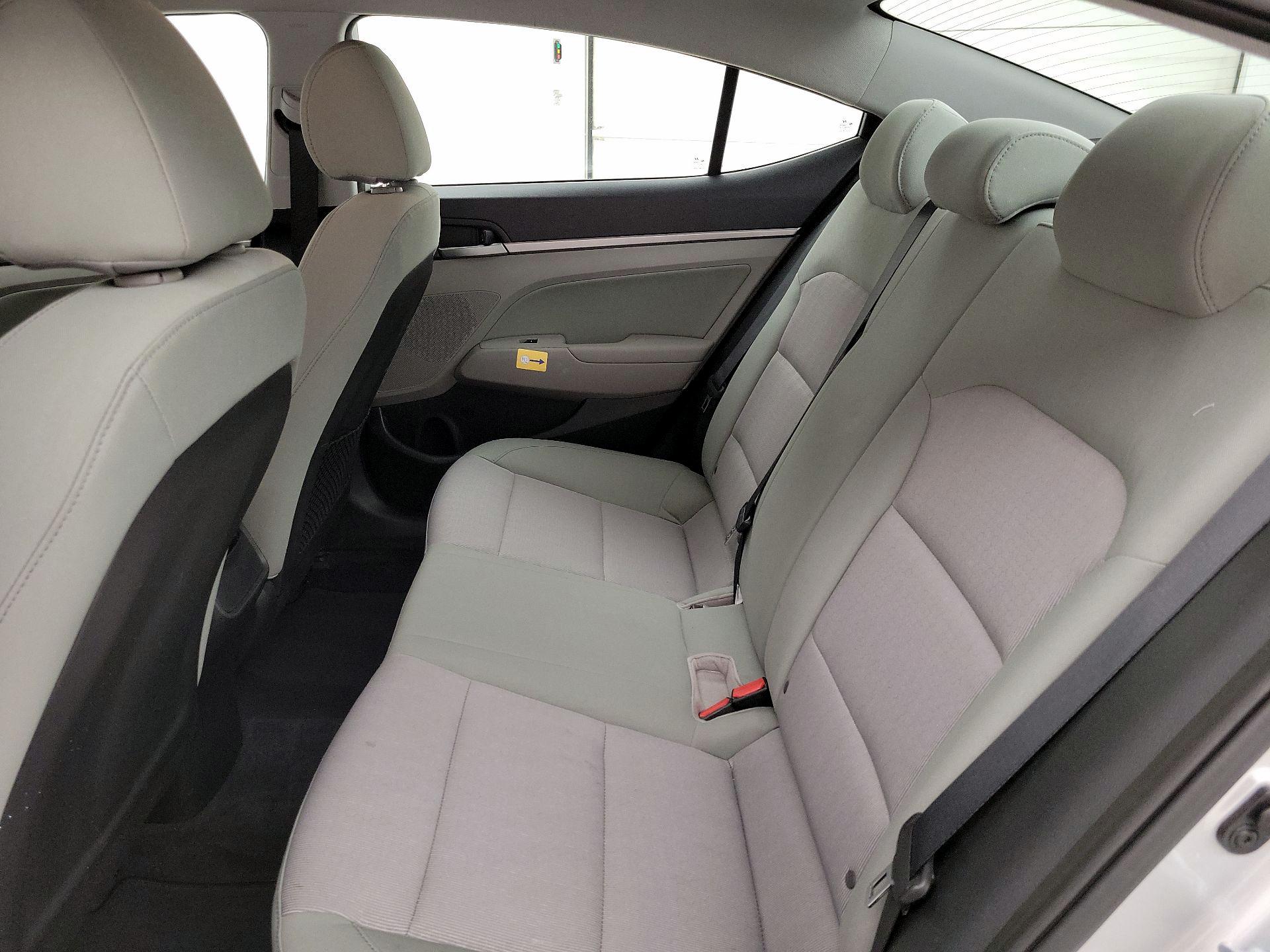 Thumbnail: 2017 Hyundai Elantra - 19