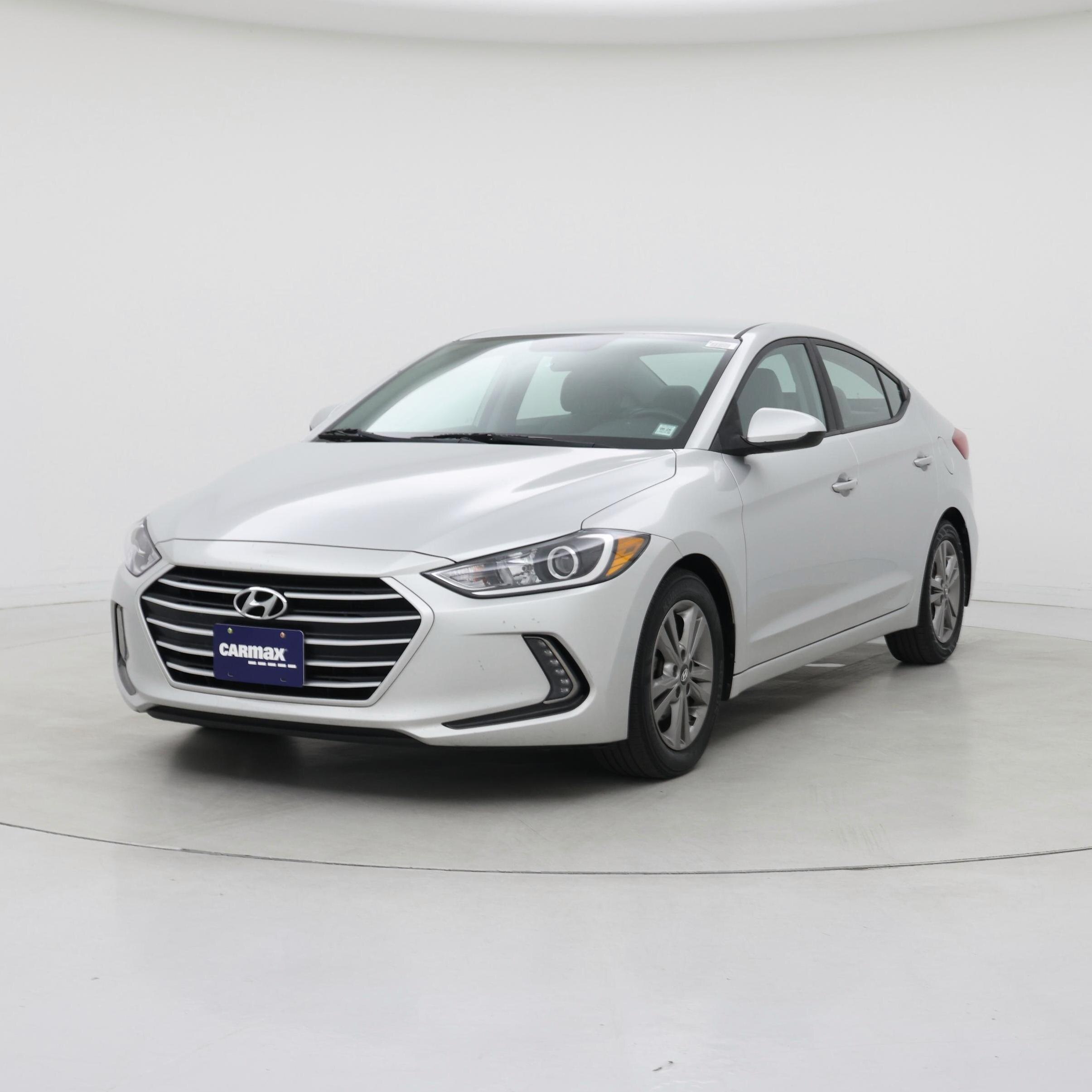 Thumbnail: 2017 Hyundai Elantra - 4