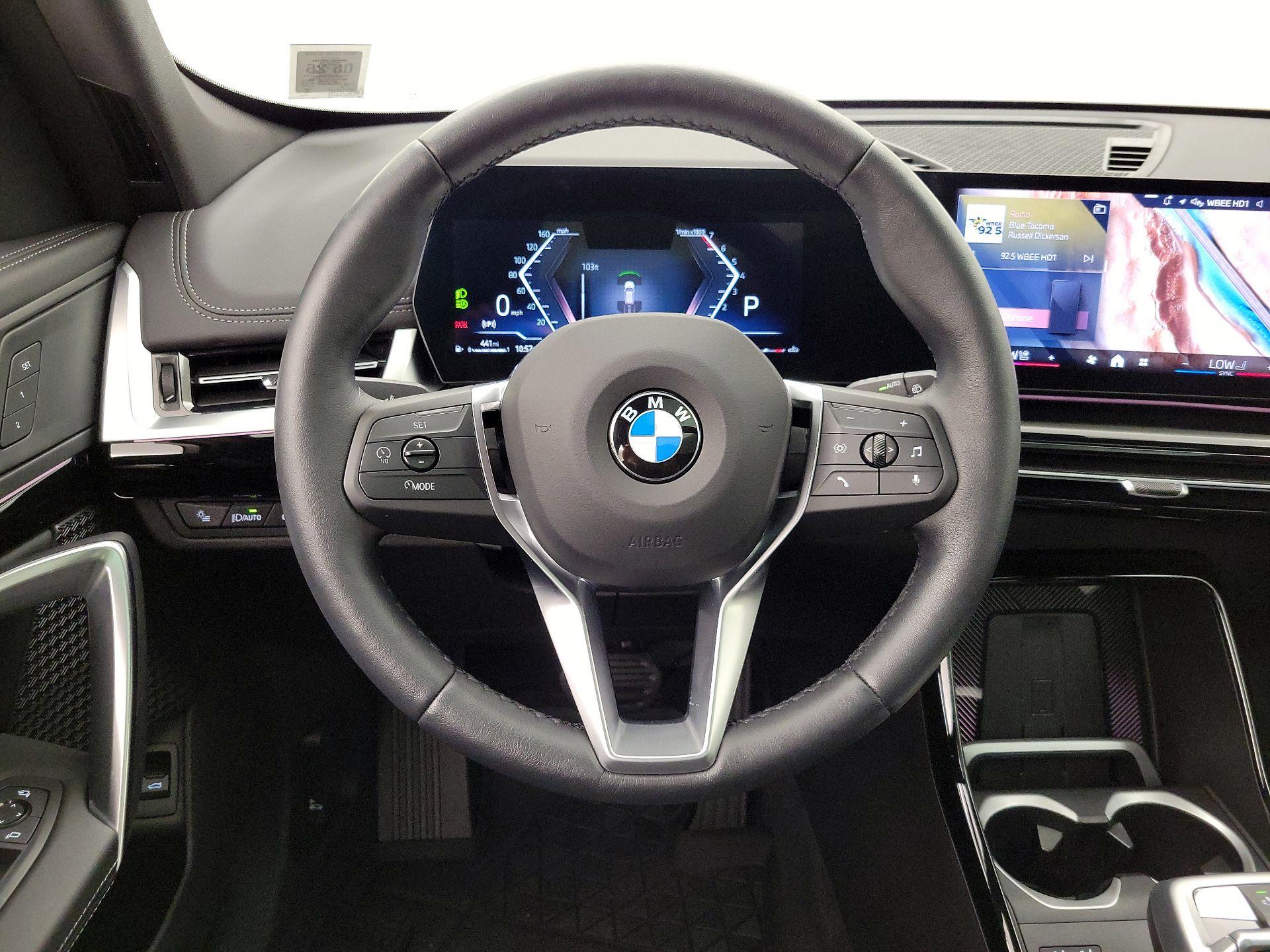 Thumbnail: 2024 BMW X1 - 10