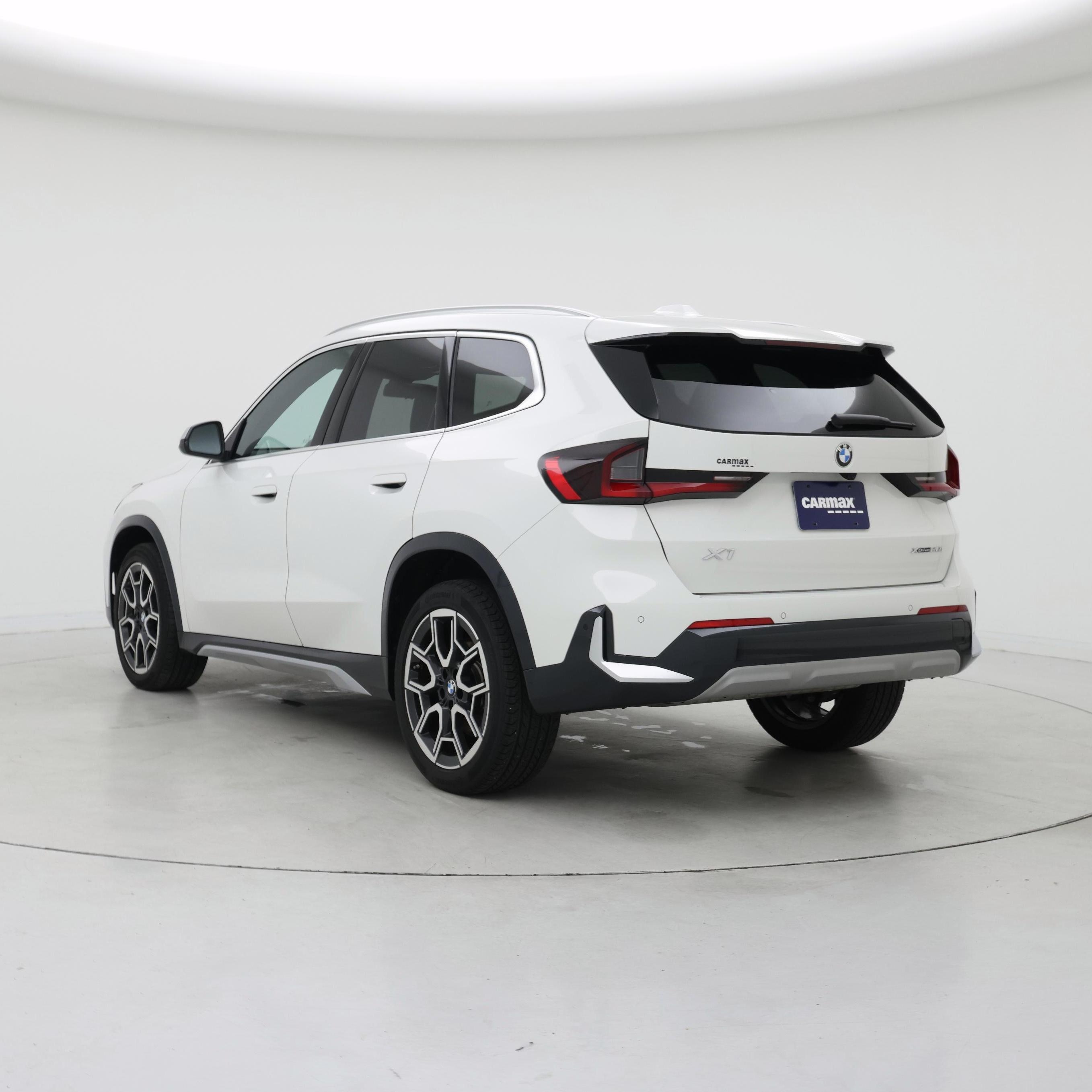 Thumbnail: 2024 BMW X1 - 2