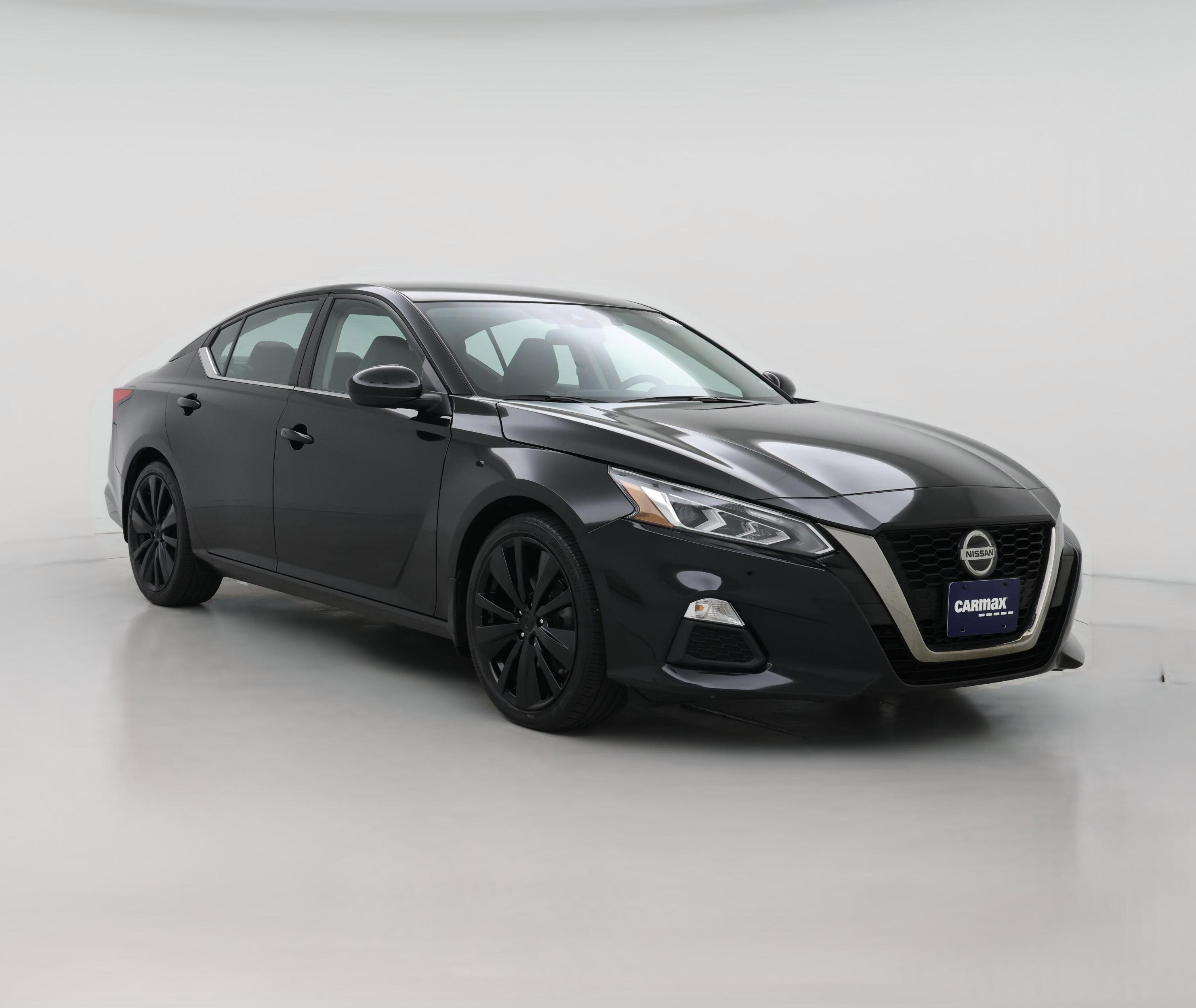 Thumbnail: 2022 Nissan Altima - 1