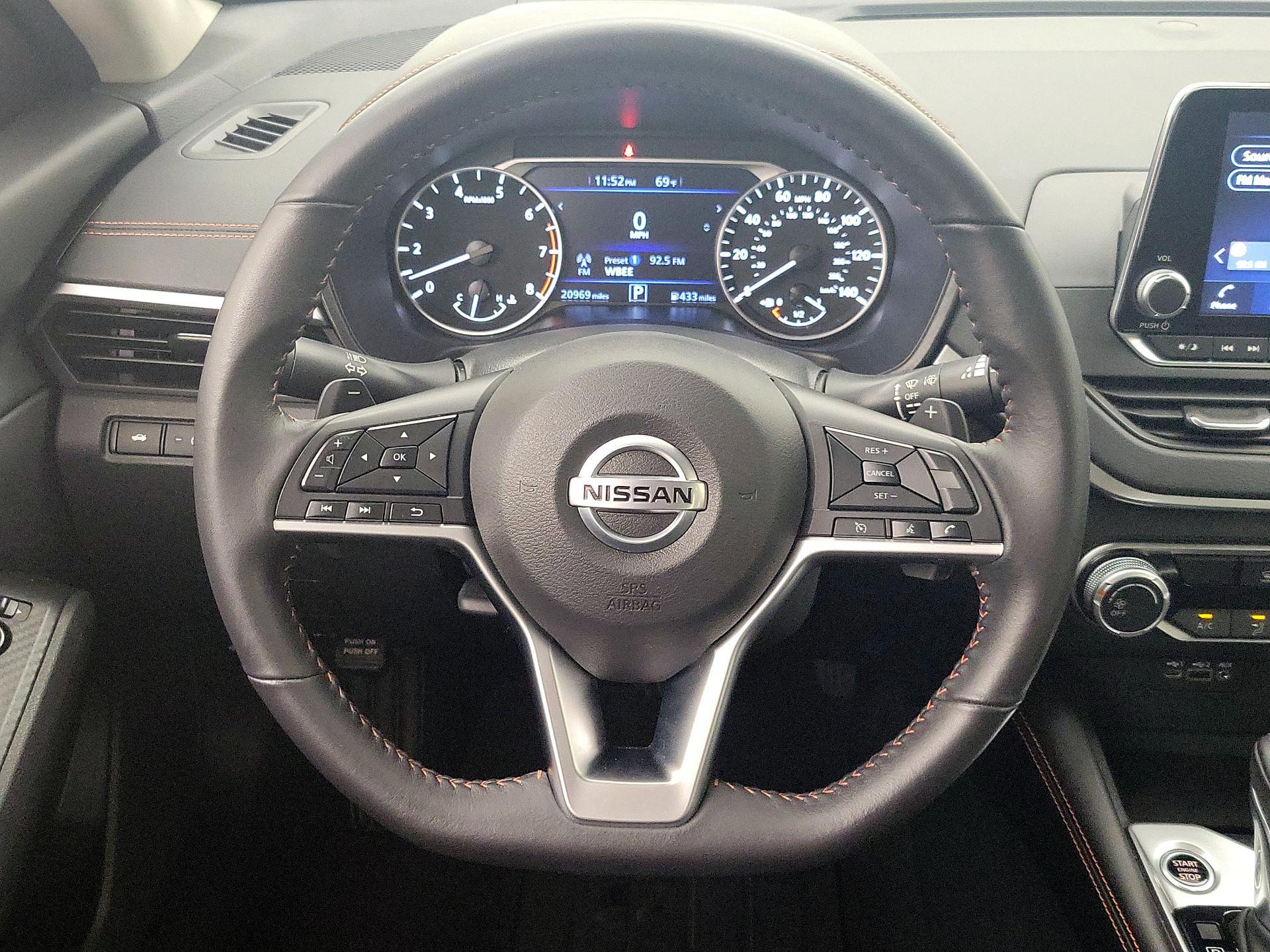 Thumbnail: 2022 Nissan Altima - 10