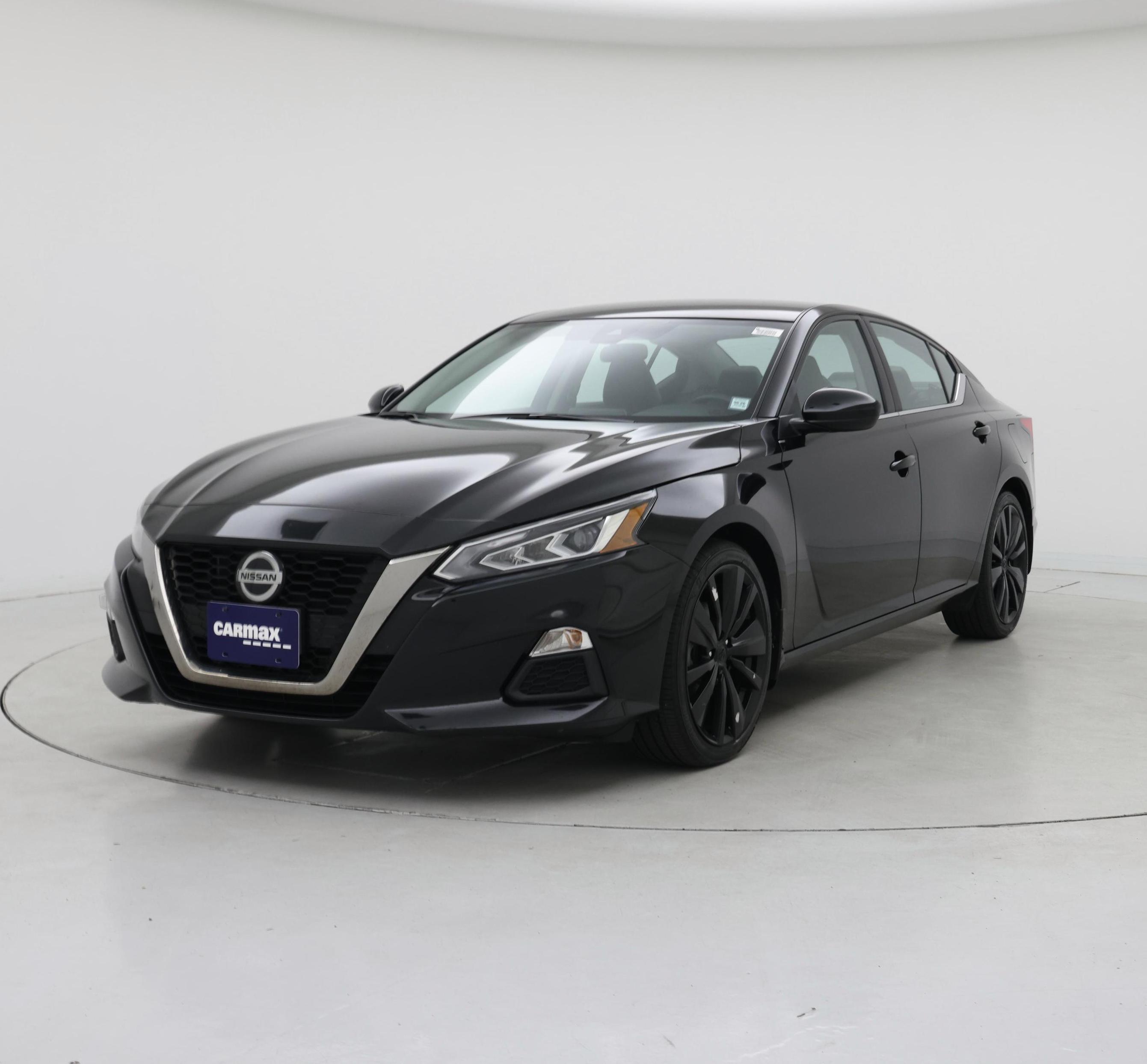 Thumbnail: 2022 Nissan Altima - 4