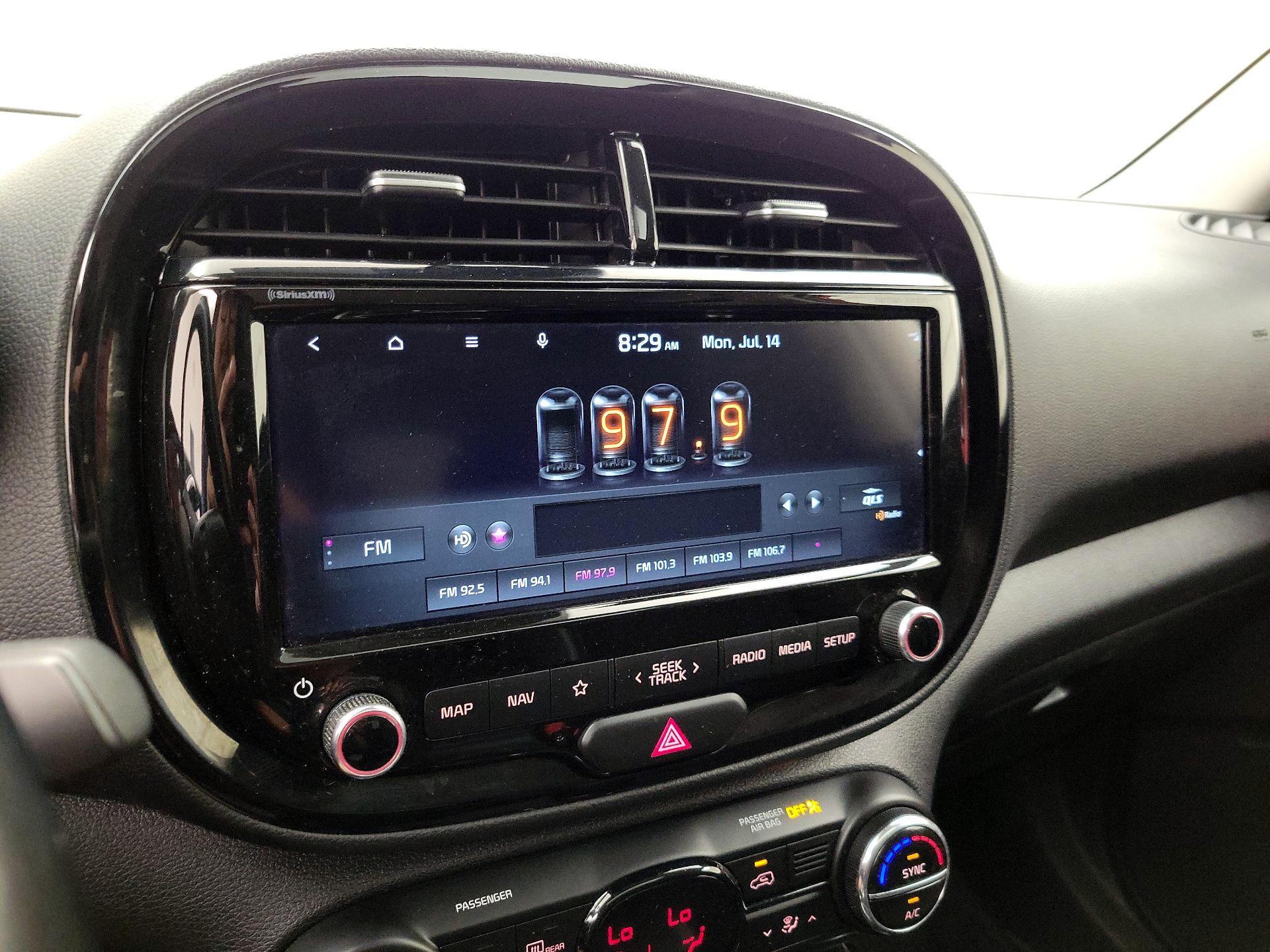 Thumbnail: 2020 Kia Soul - 16