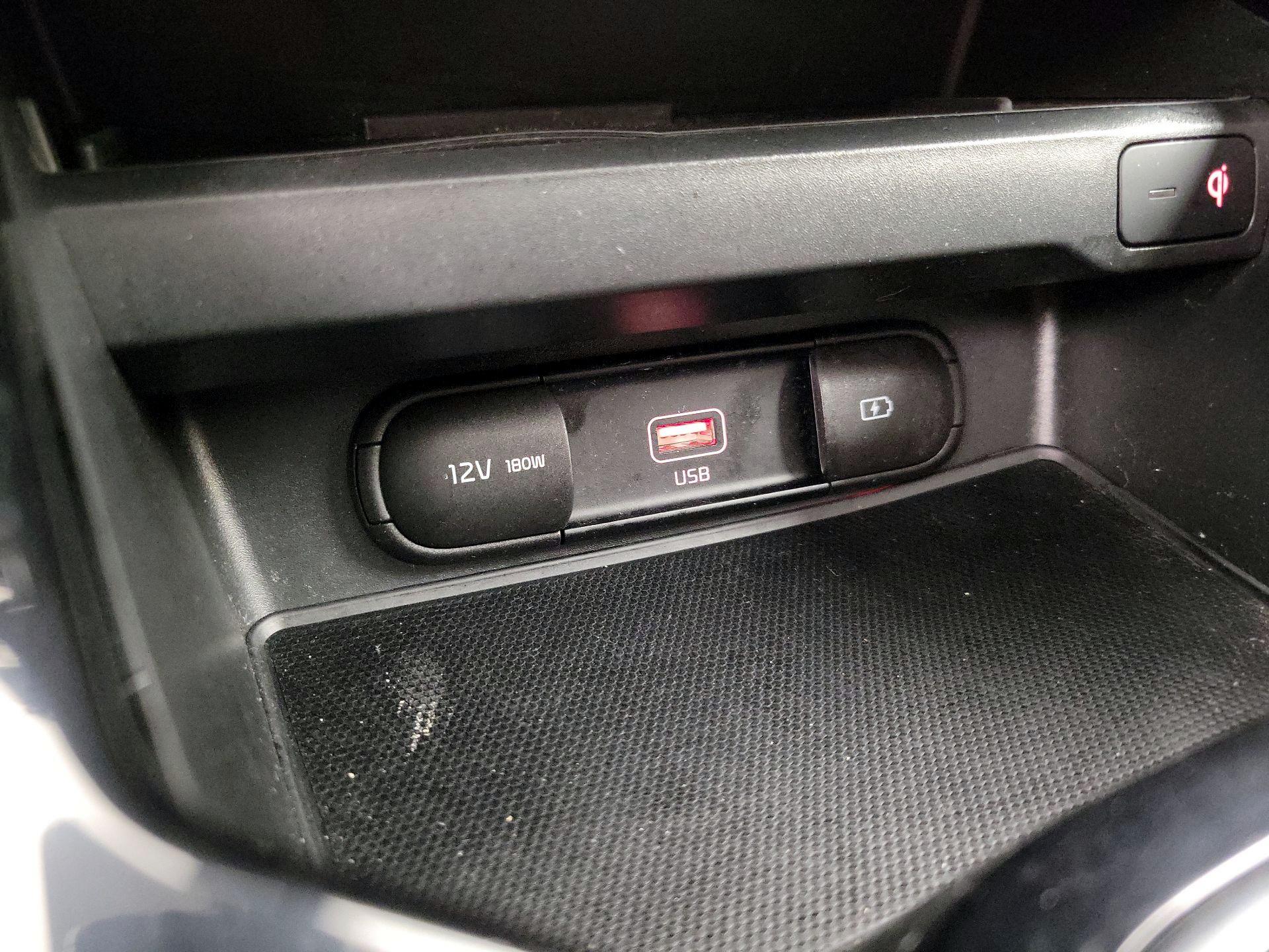 Thumbnail: 2020 Kia Soul - 19