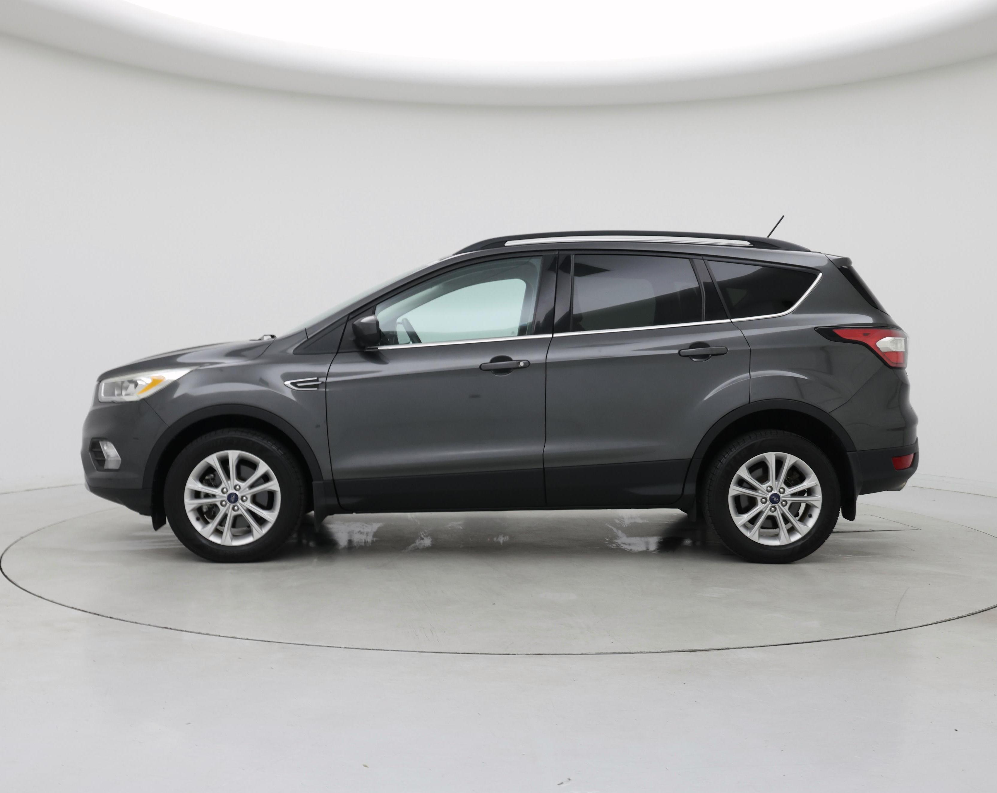 Thumbnail: 2018 Ford Escape - 3