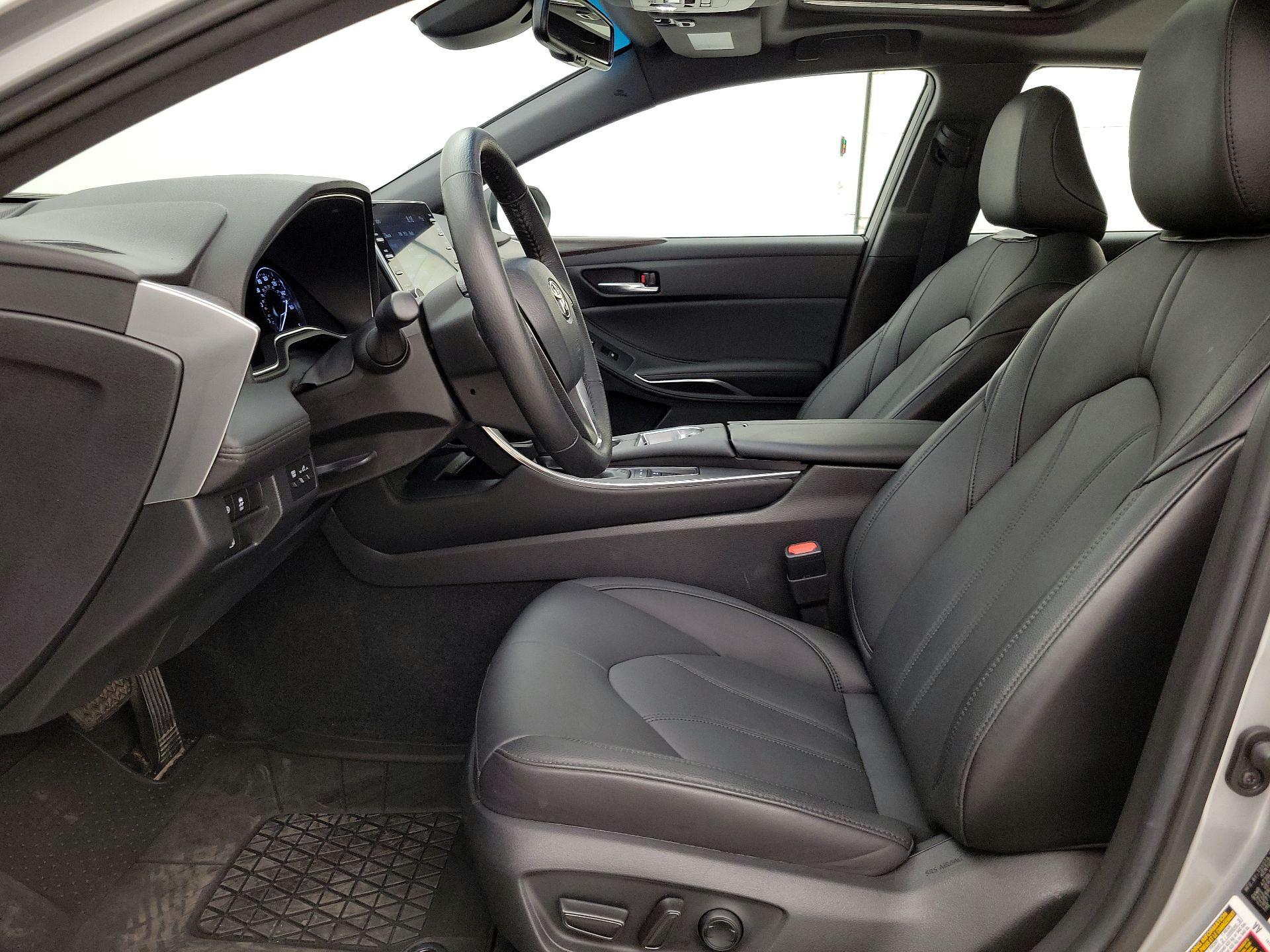 Thumbnail: 2021 Toyota Avalon - 11