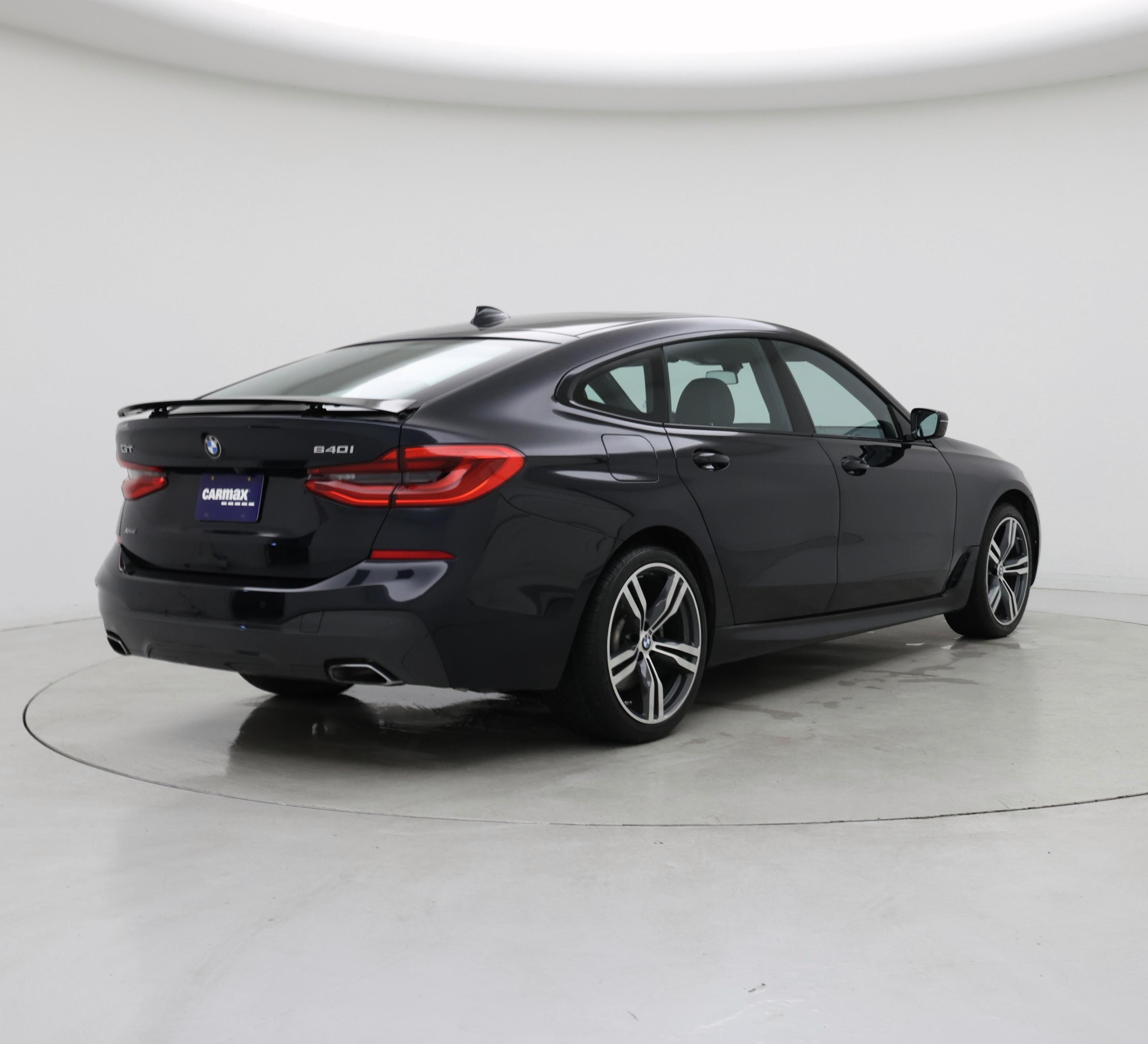 Thumbnail: 2019 BMW 6 Series - 8