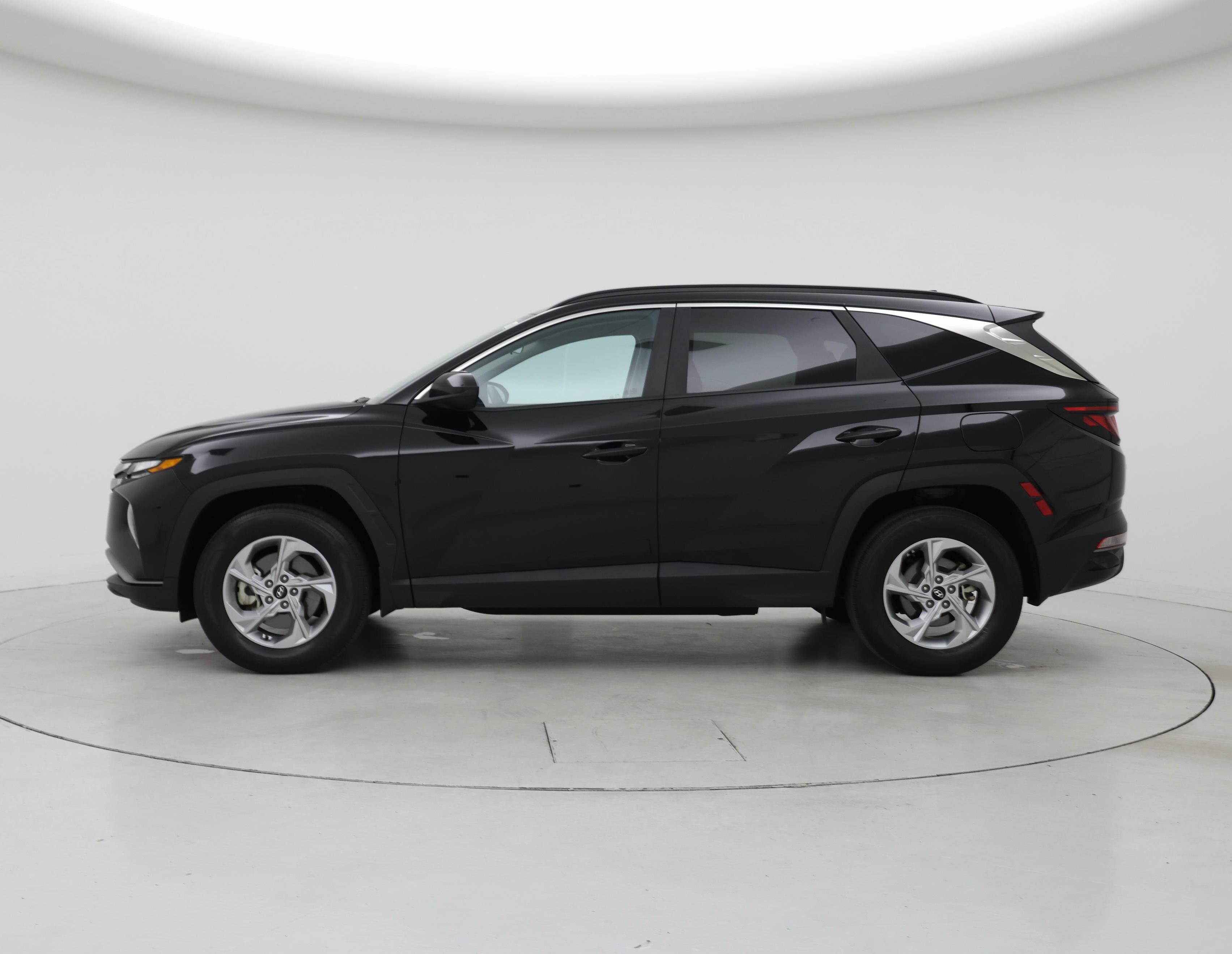 Thumbnail: 2024 Hyundai Tucson - 3
