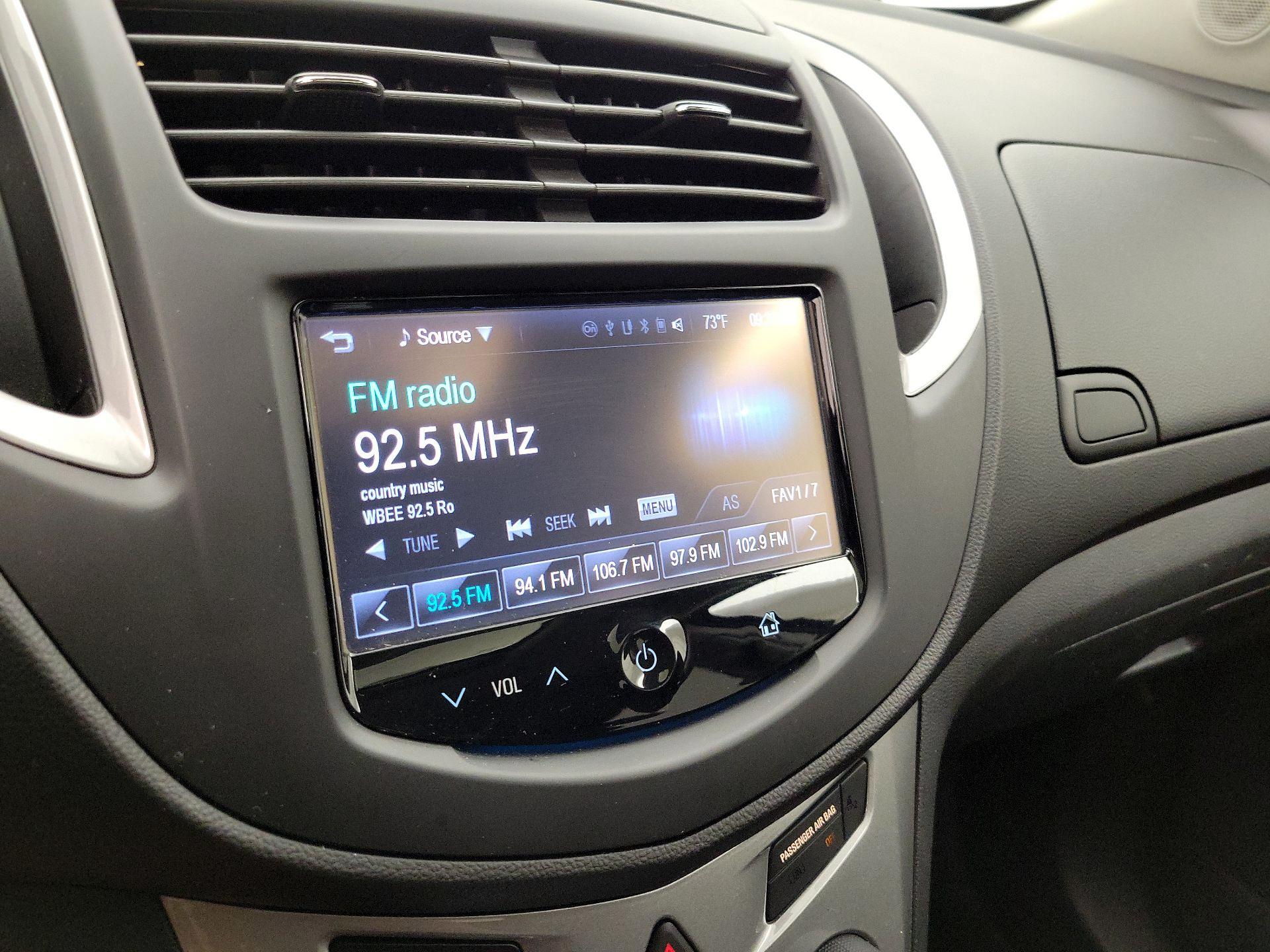Thumbnail: 2015 Chevrolet Trax - 15