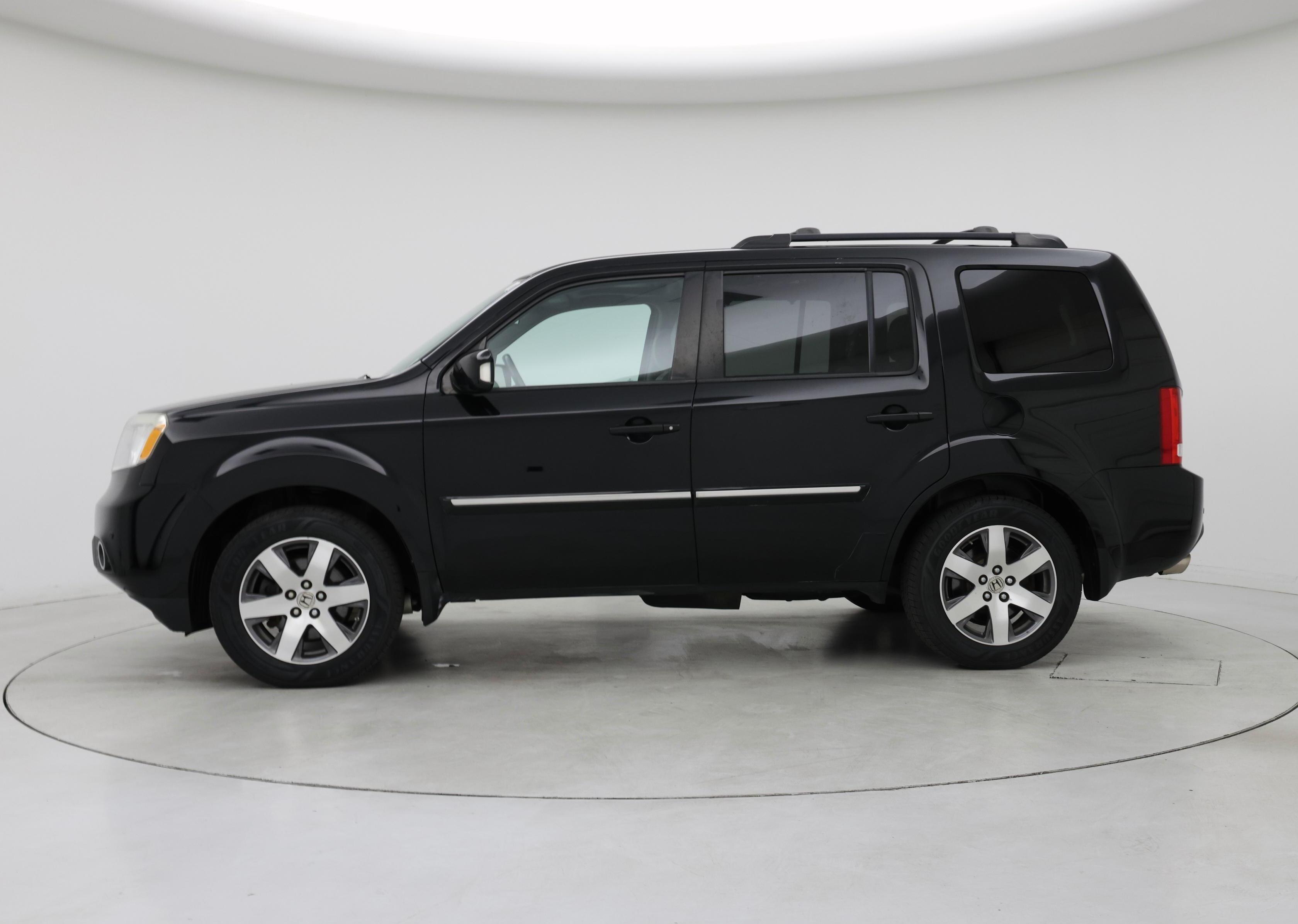 Thumbnail: 2014 Honda Pilot - 3